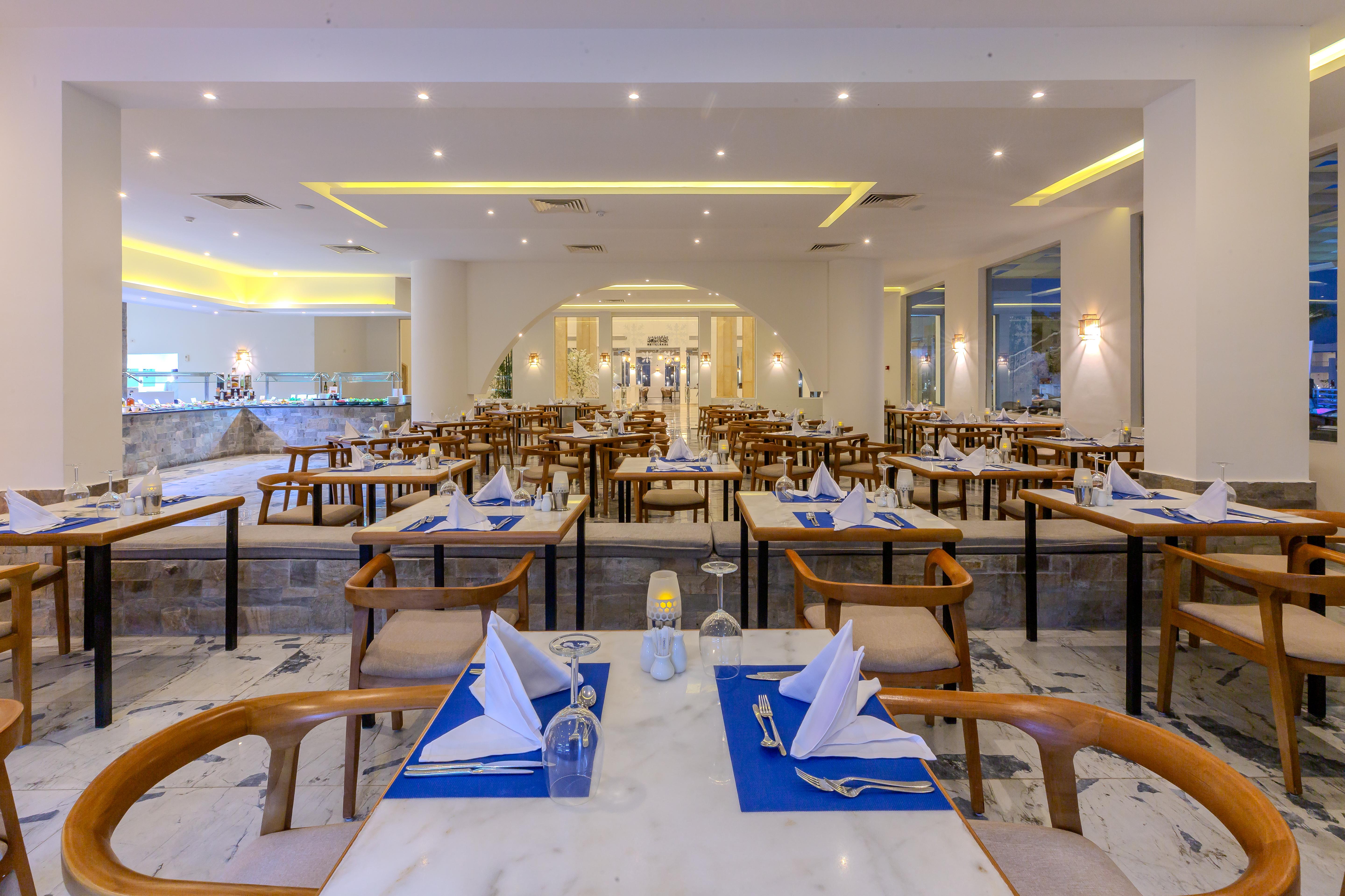 Hotel Casa Blue Beach Resort