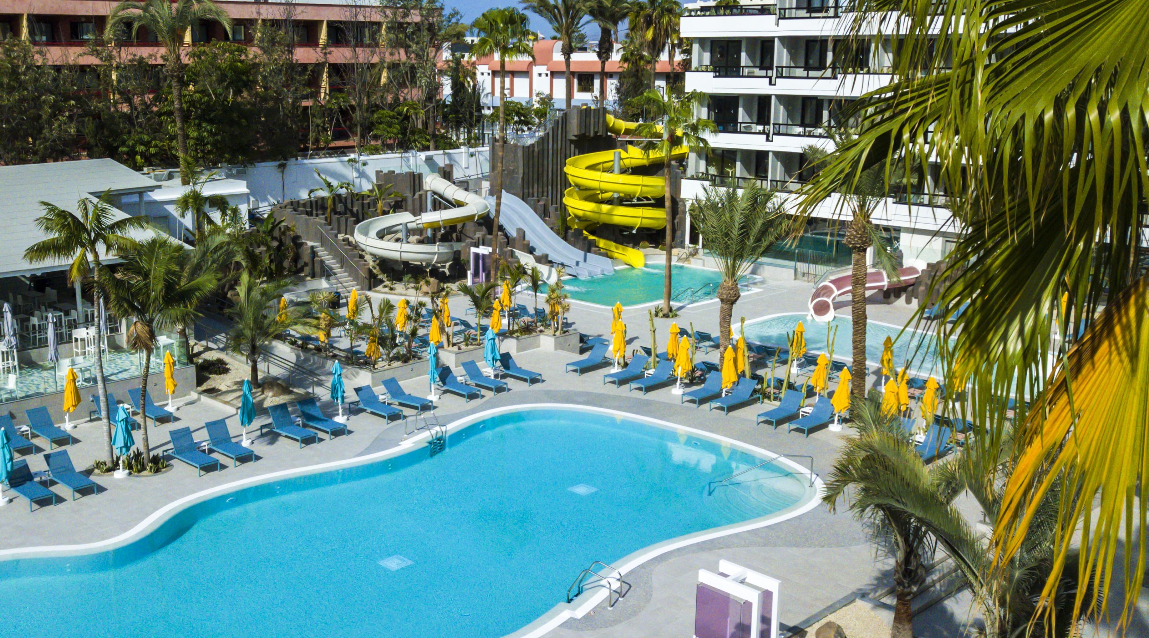 Hotel Spring Bitacora