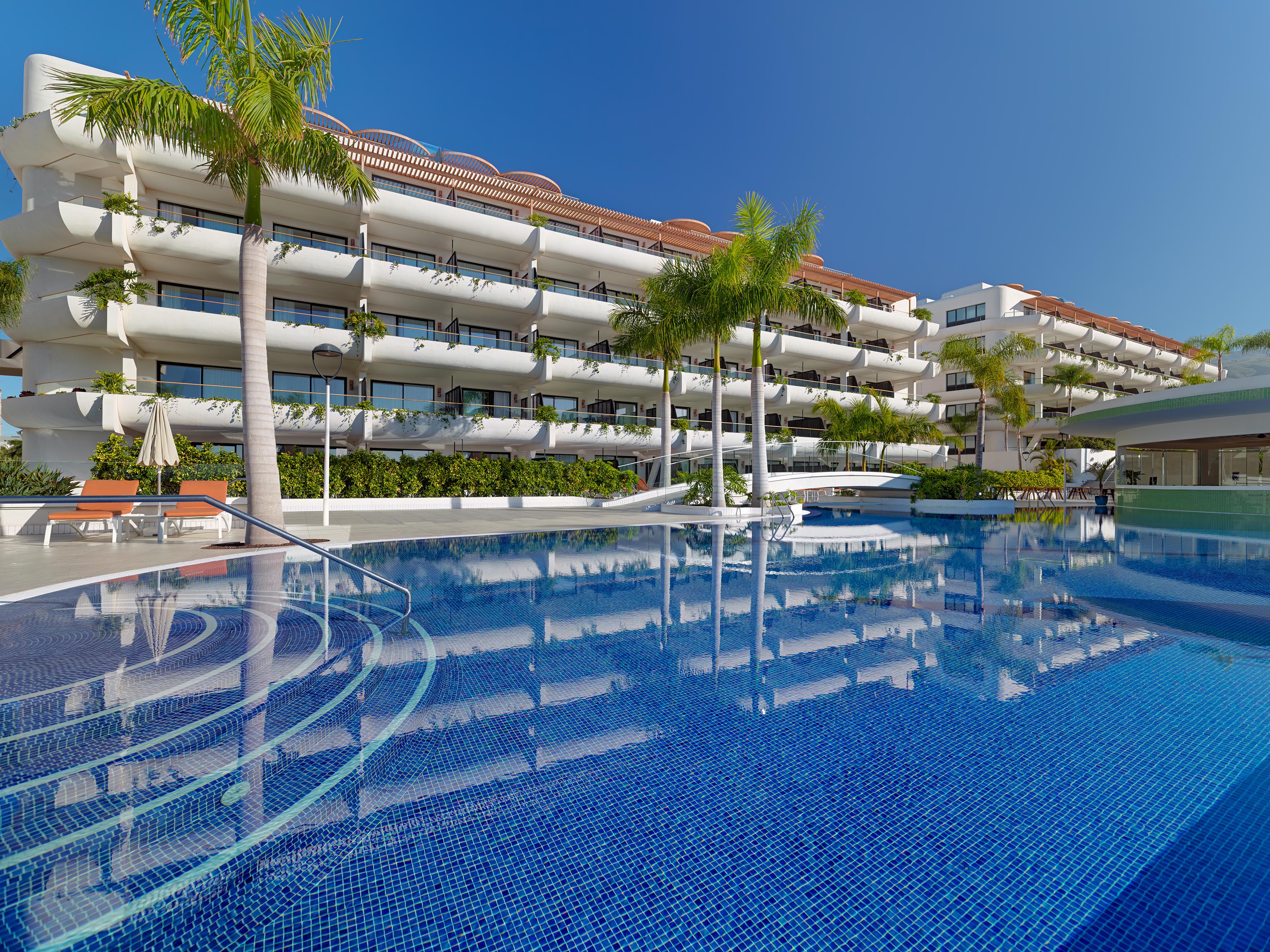 H10 Atlantic Sunset Horizons Collection