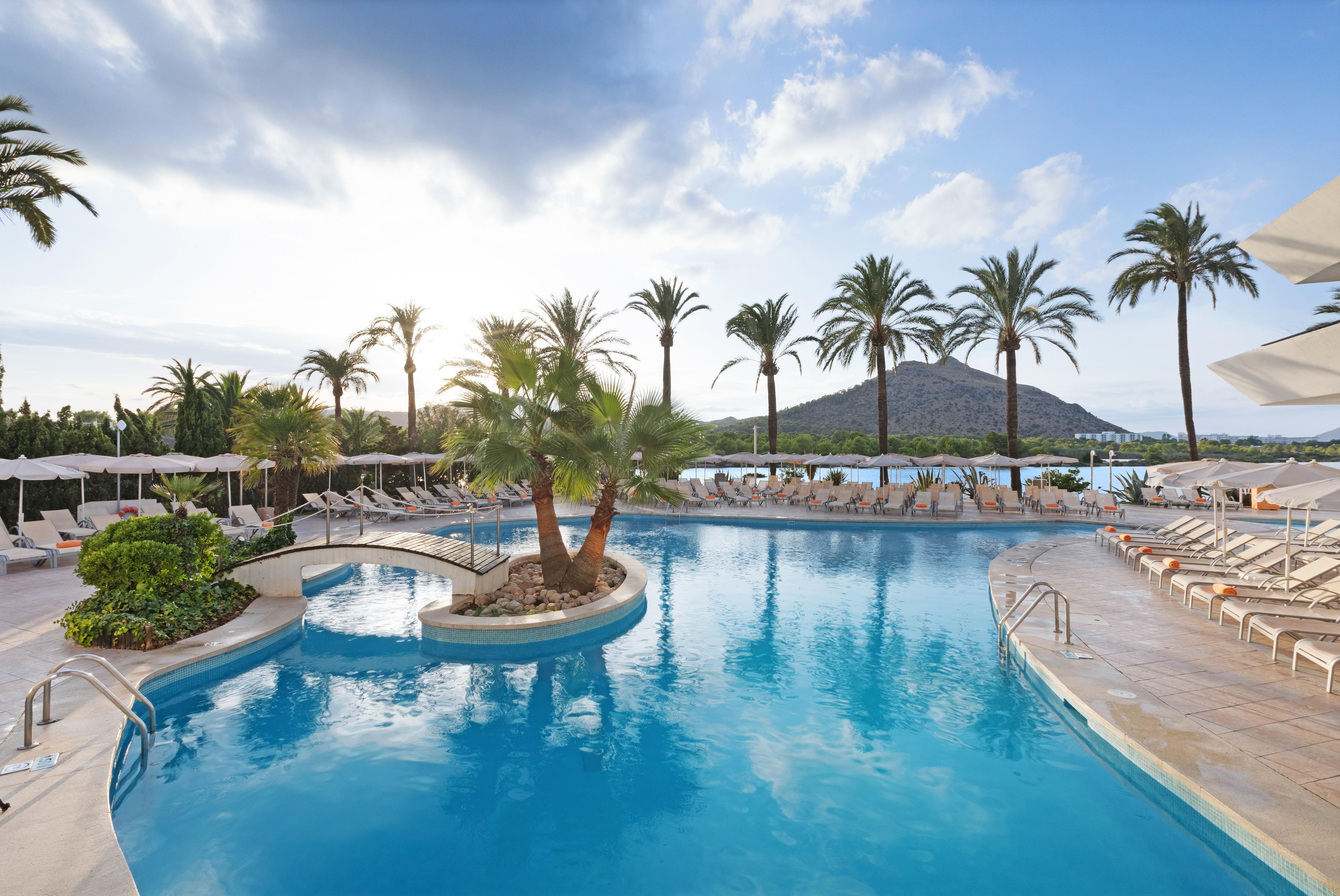 Aparthotel VIVA Eden Lago - logies & ontbijt