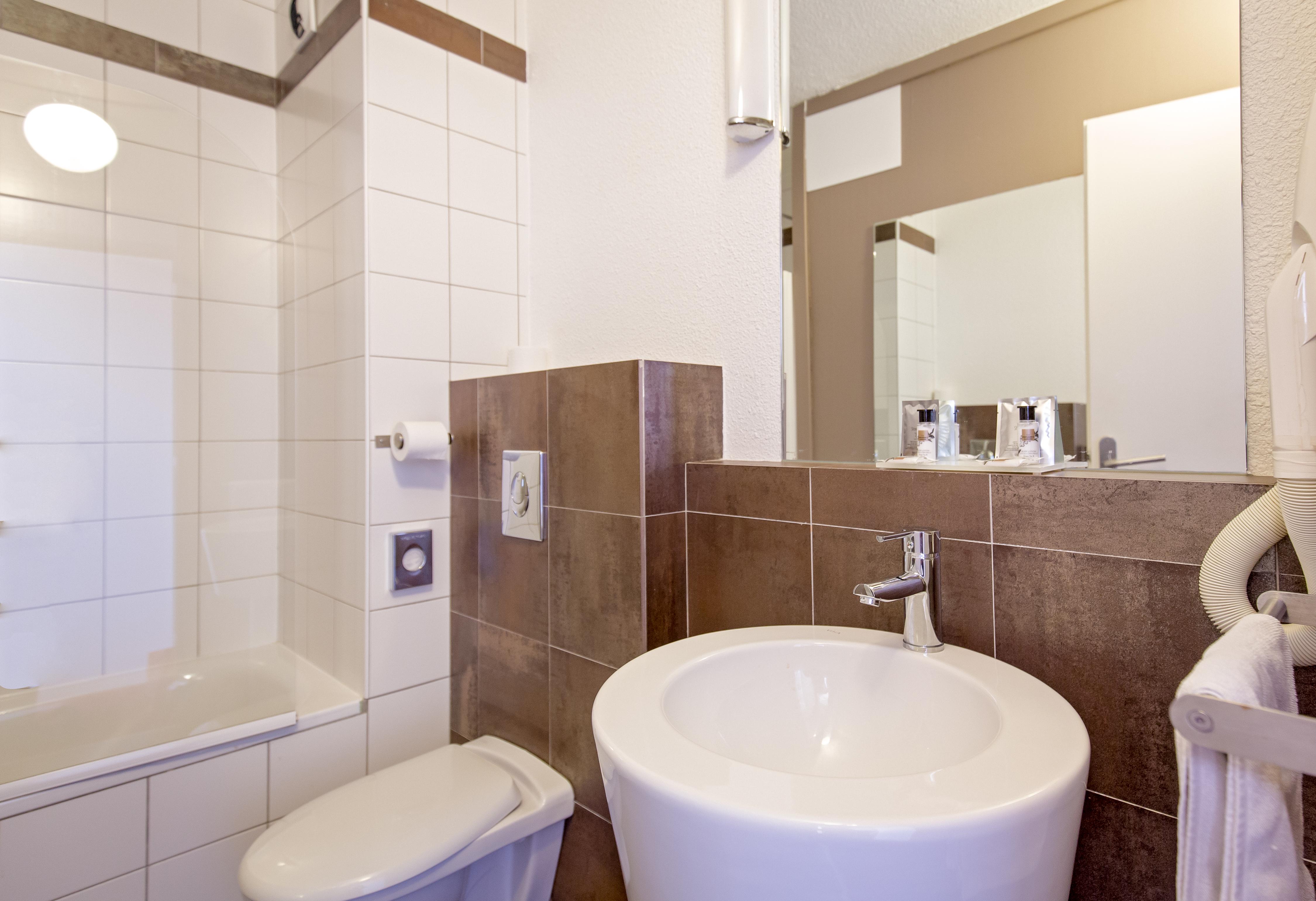 SOWELL HÔTELS Le Pas du Loup***