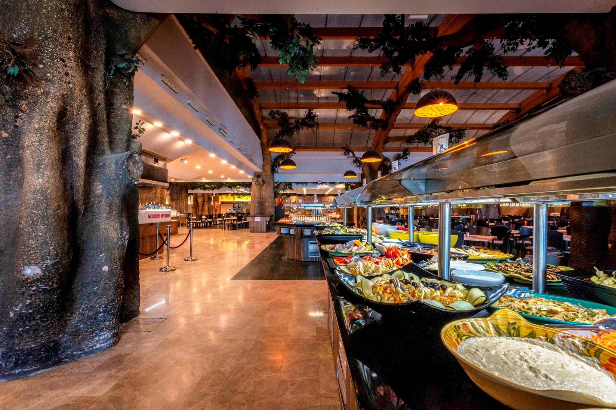 Holiday World Polynesia Hotel