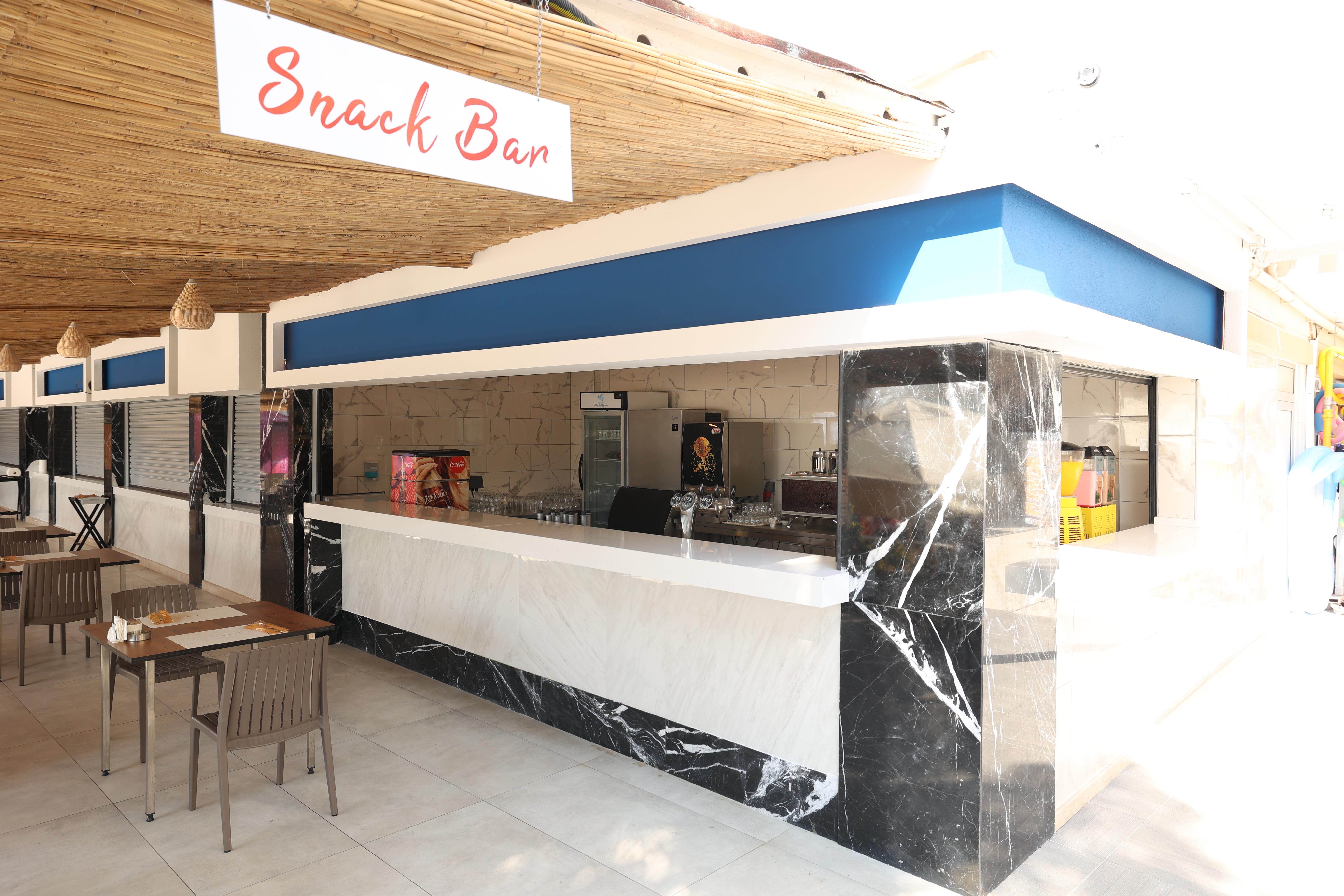 Hotel Eos Beach Resort