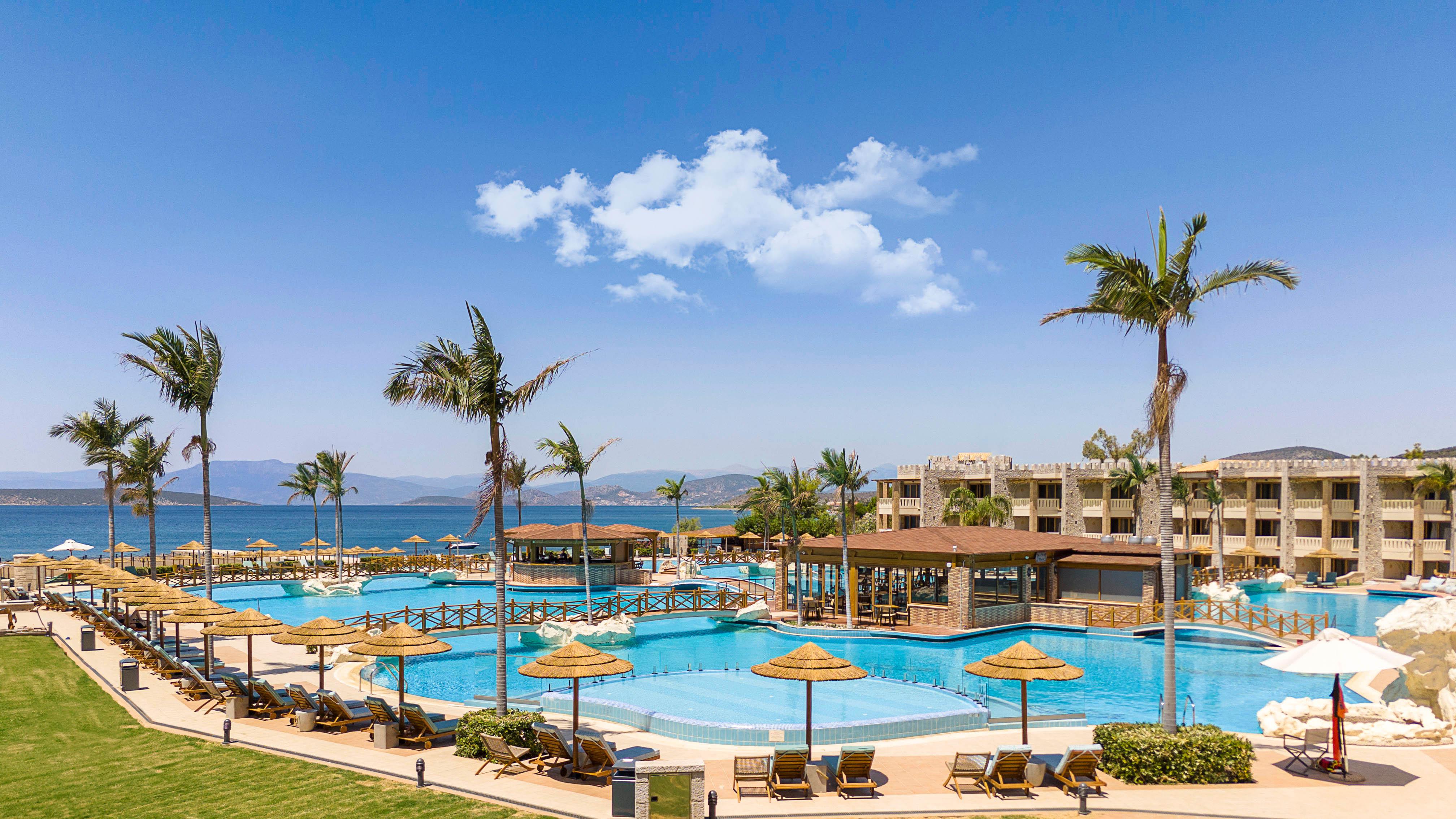 Hotel Seafos Luxury Resort & Spa