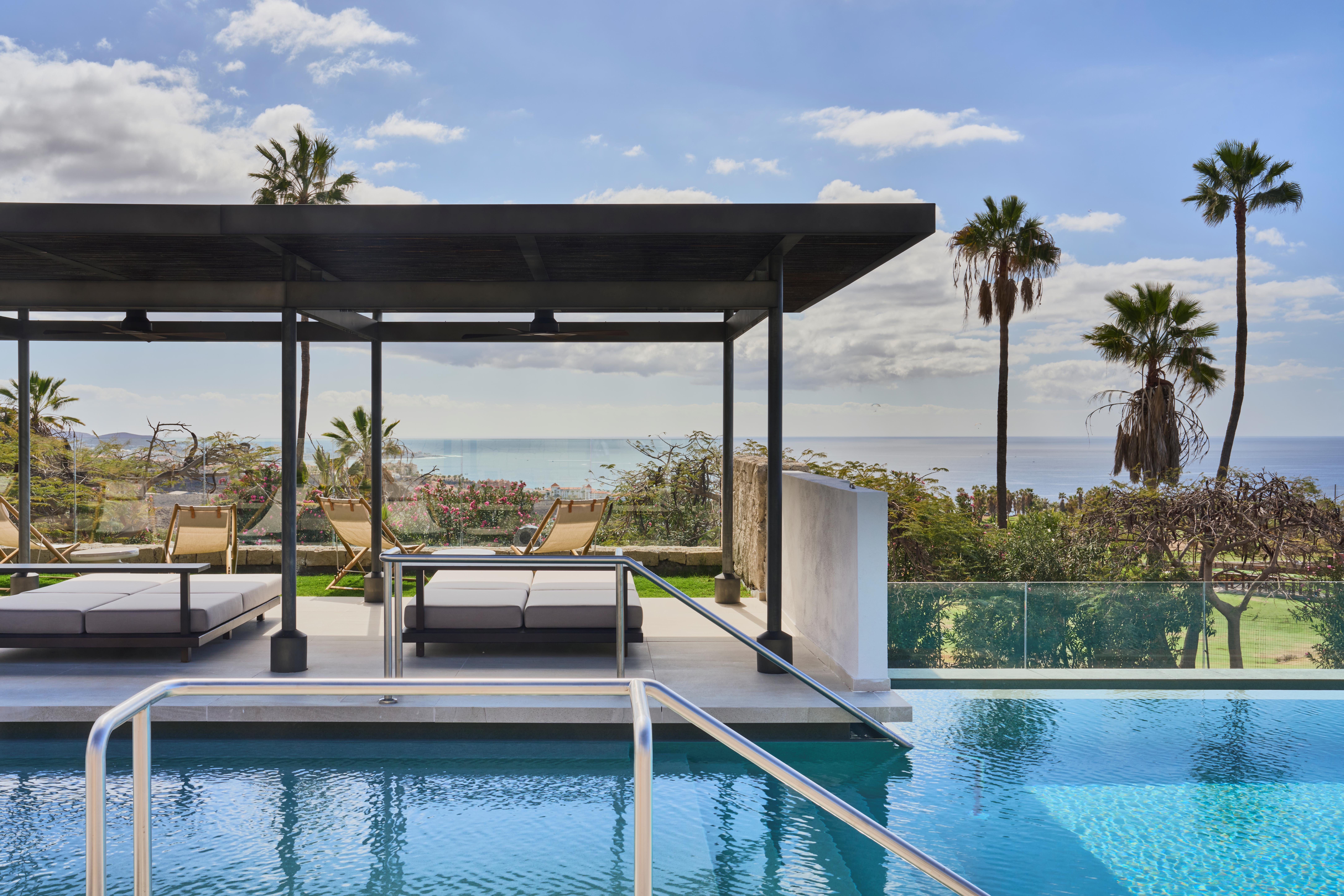 Royal Hideaway Corales Villas