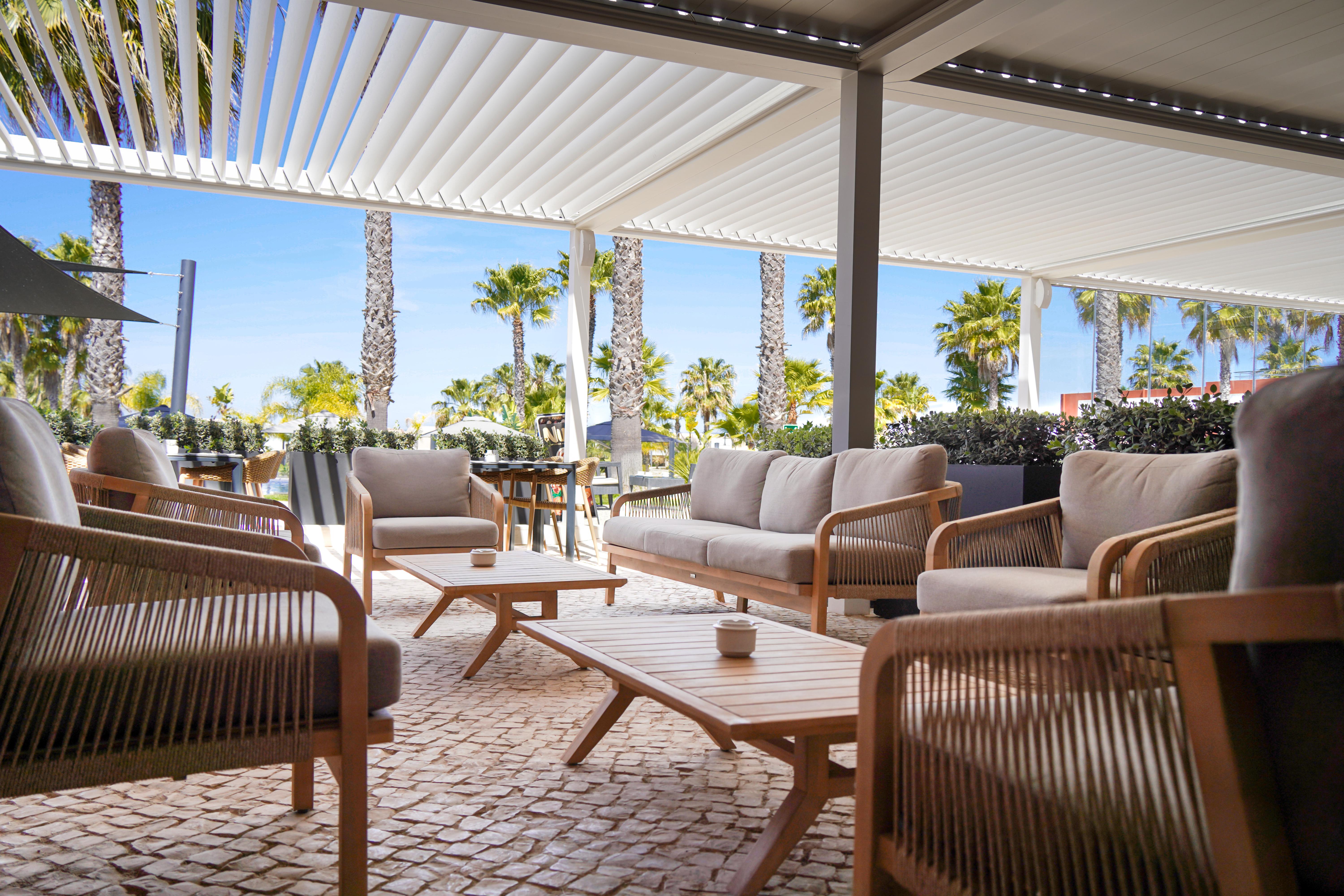 Aparthotel Vitor's Village