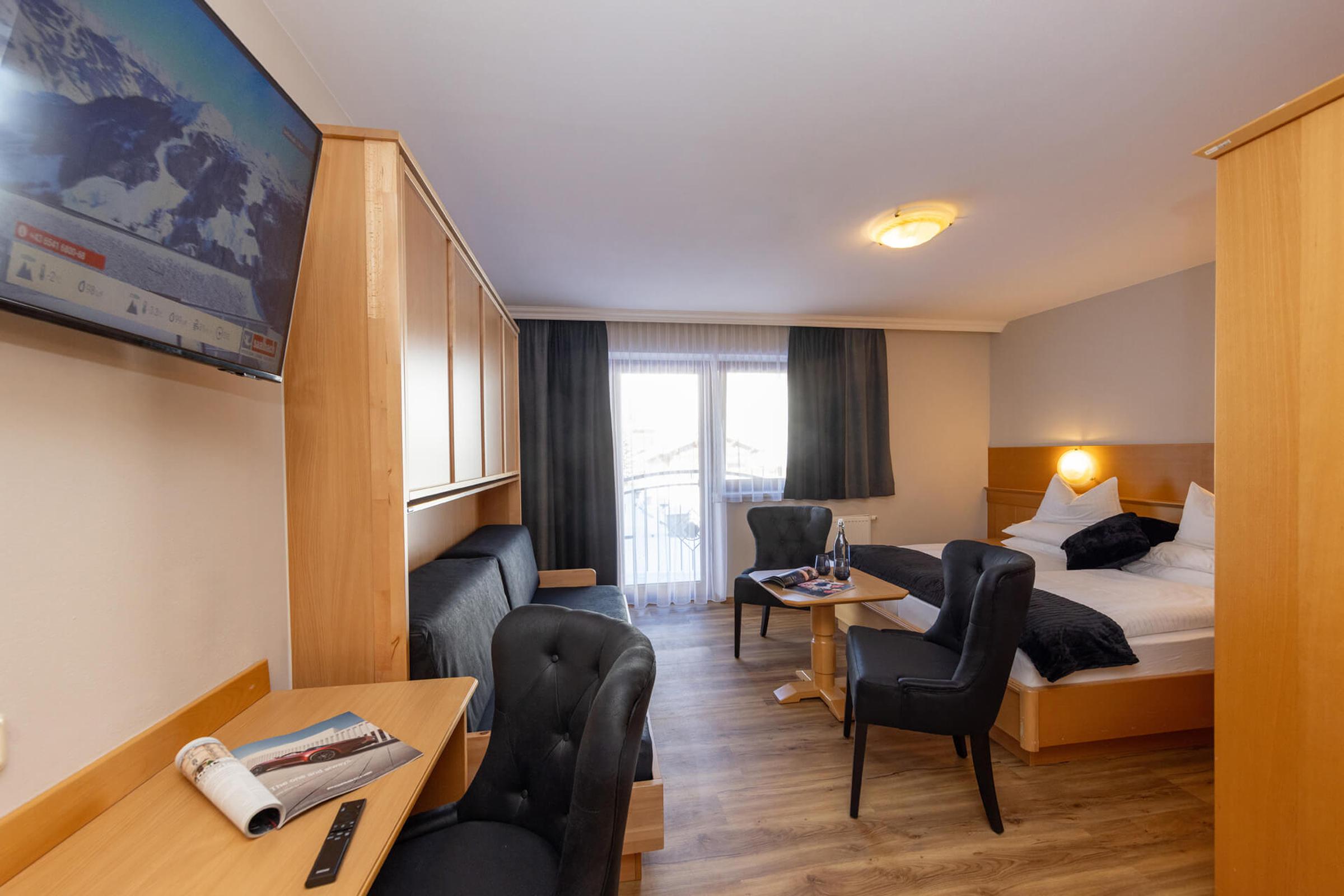 Hotel and Villa Austria