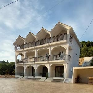 Avra Suites & Apartments Avra Suites & Apartments