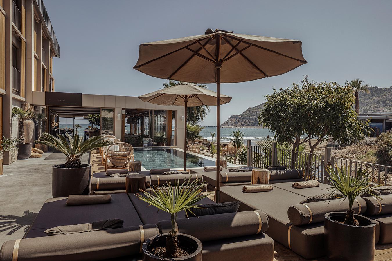 Hotel En Vie Beach Boutique