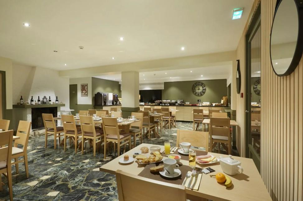 Hotel Eliova l'Eau Vive