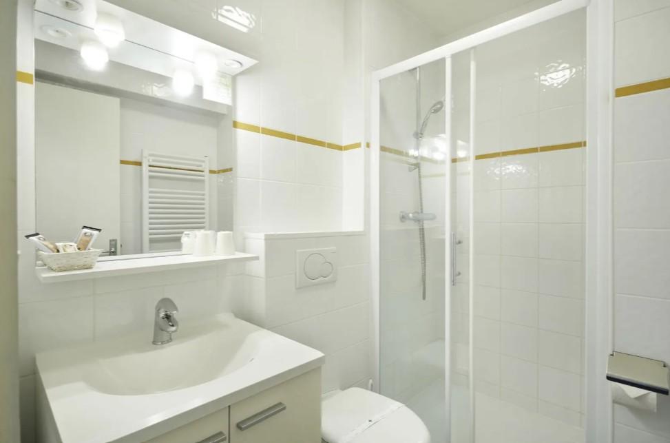 Hotel Eliova l'Eau Vive