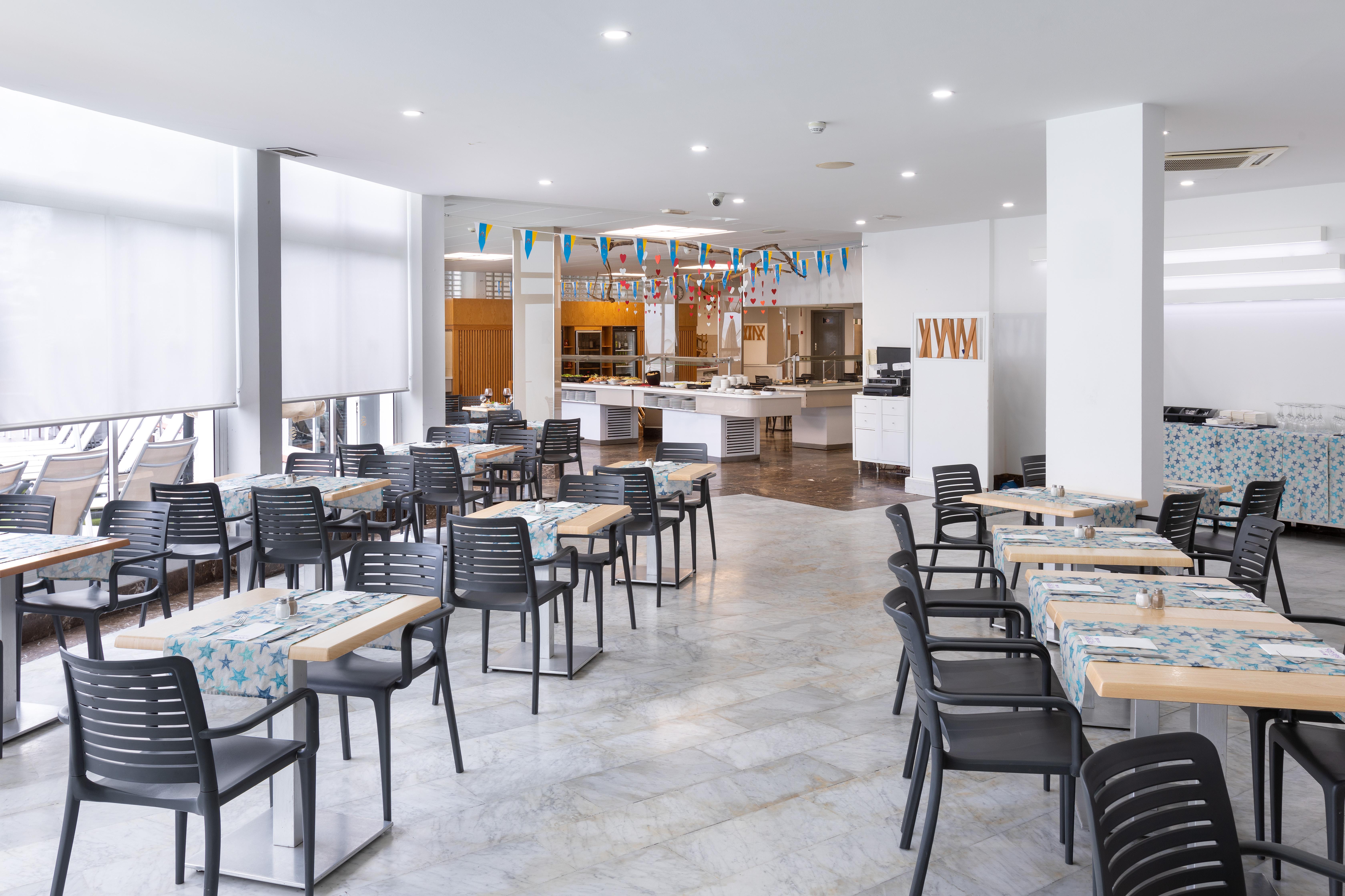 Playa Olid Suites and Apartments