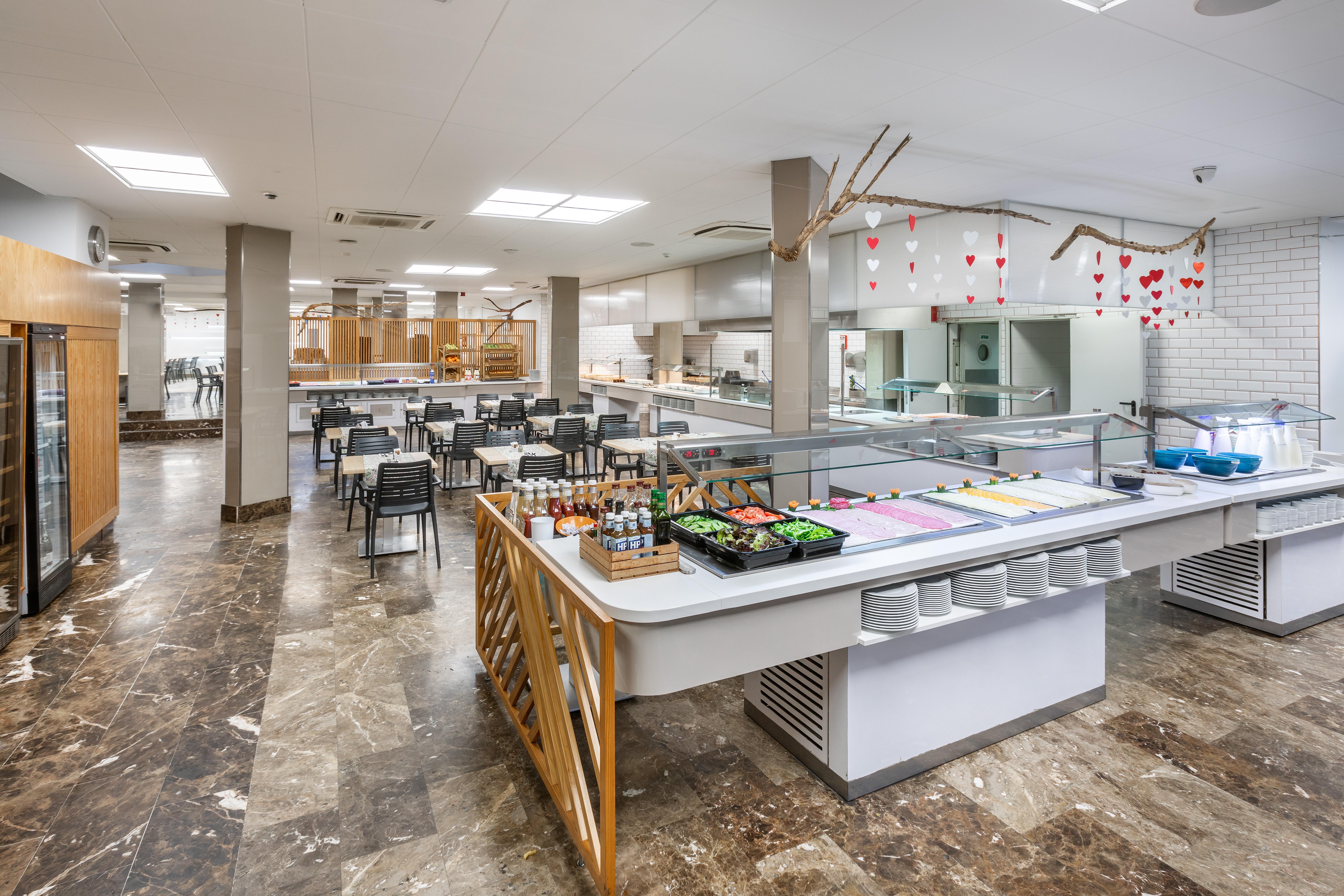 Playa Olid Suites and Apartments