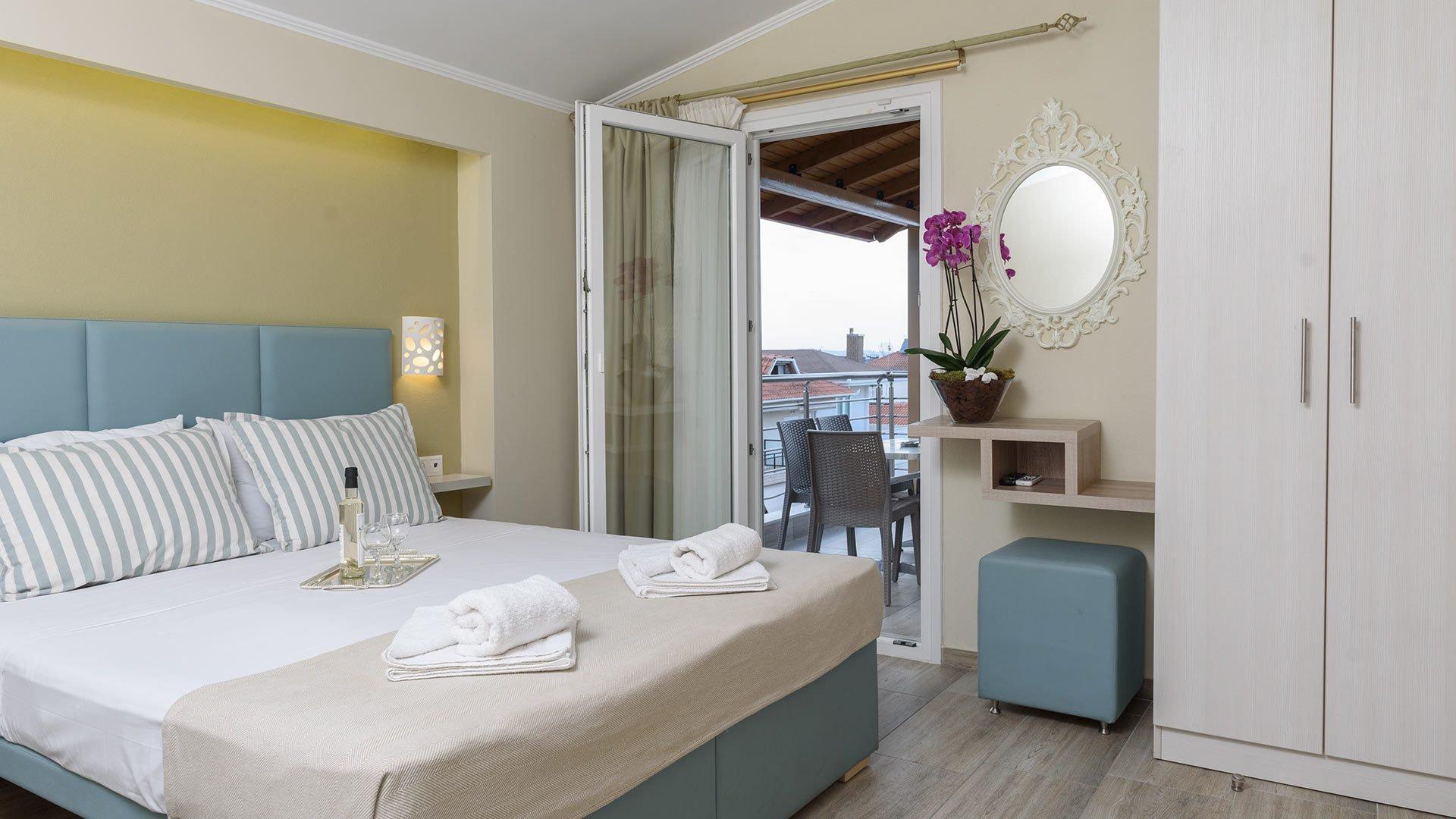 Ammos Beach Seaside Luxury Suites