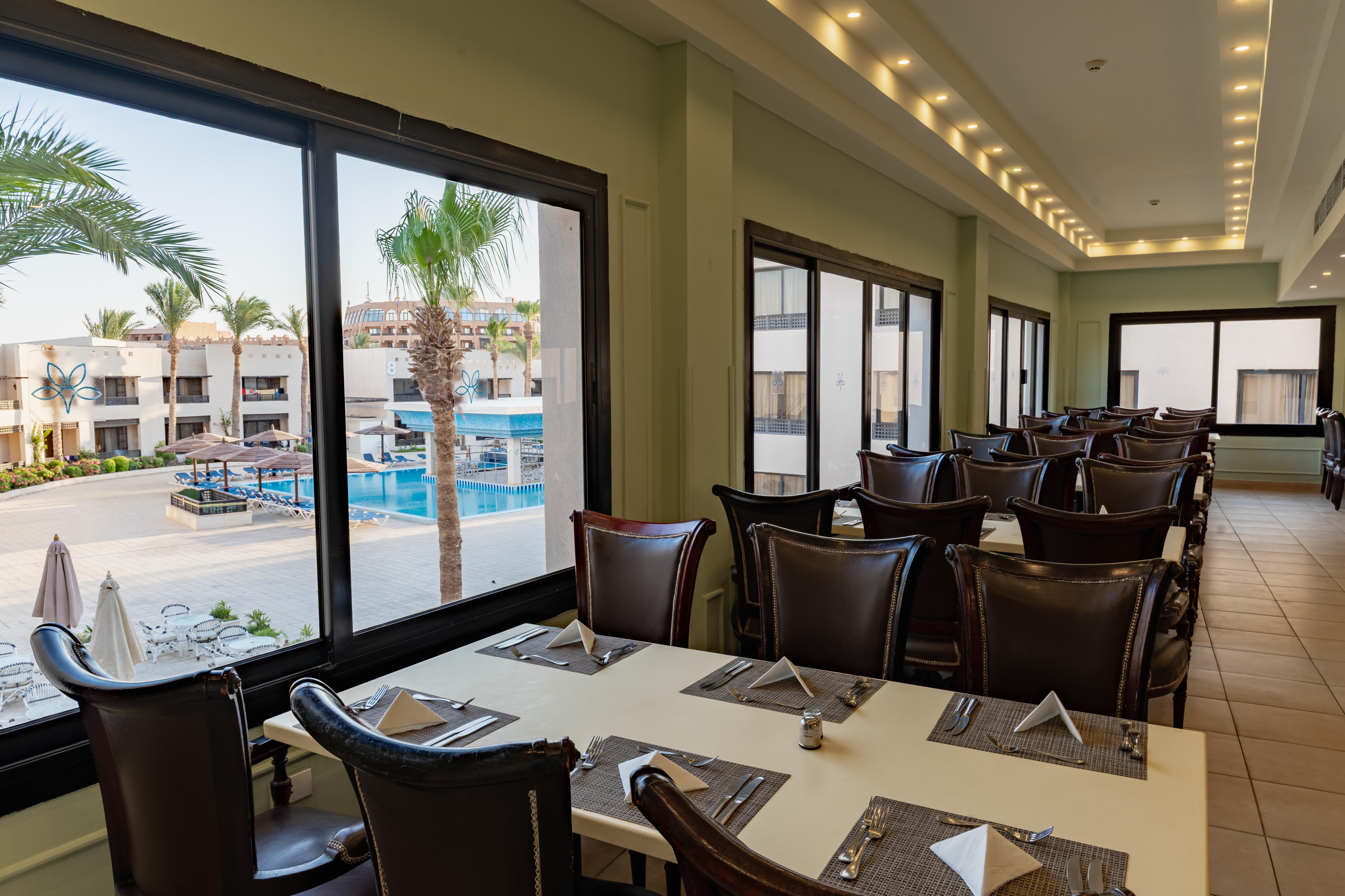 Blend Club Aqua Resort