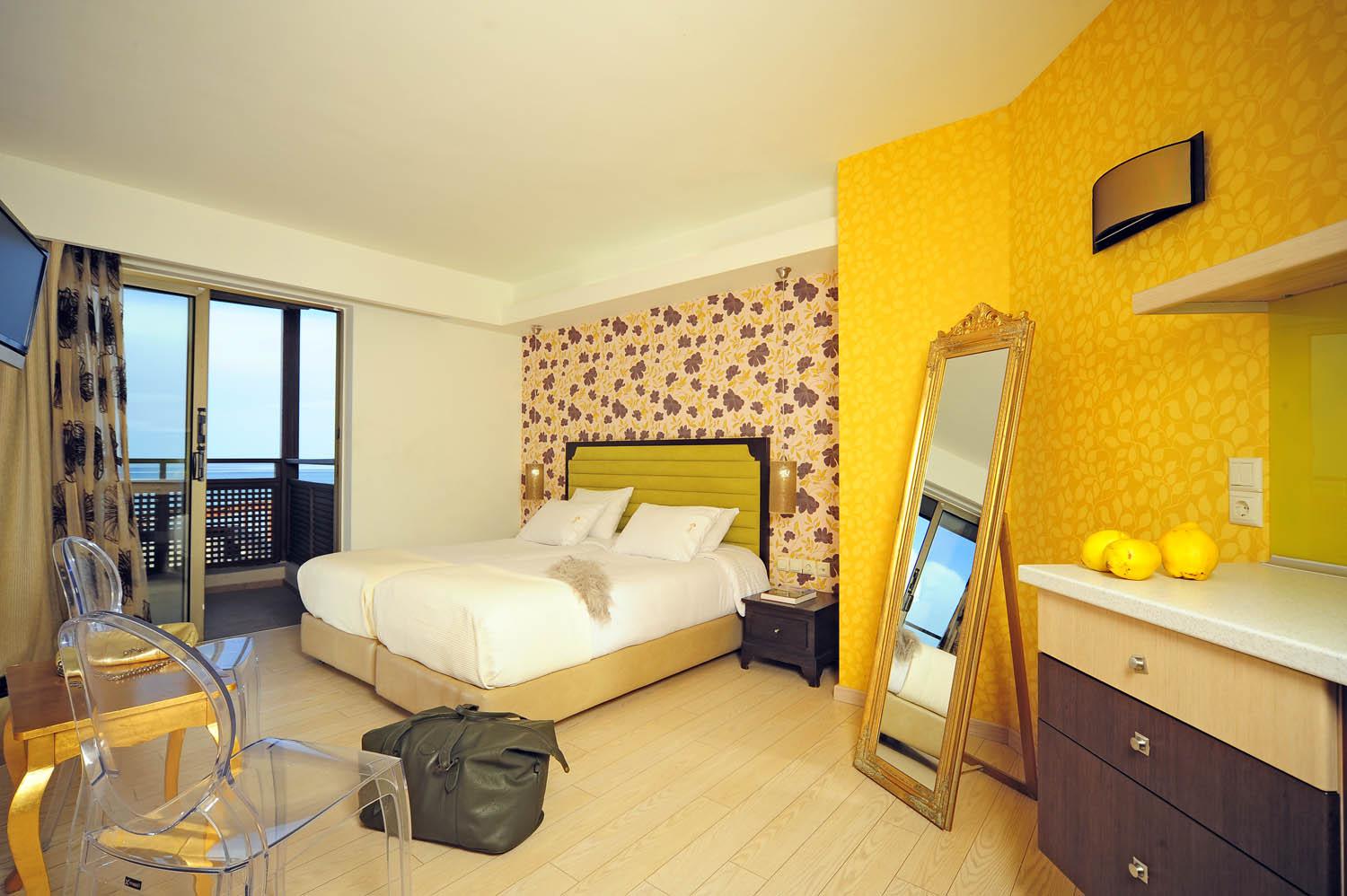 Steris Elegant Beach