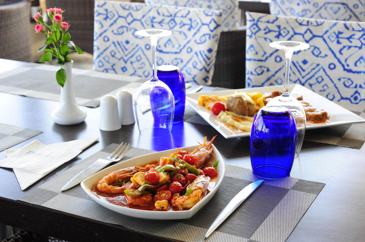 Steris Elegant Beach