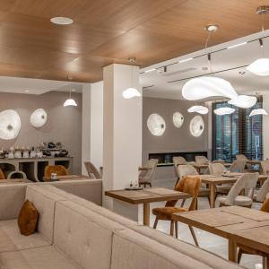 Ethereal White Hotel Ethereal White Hotel