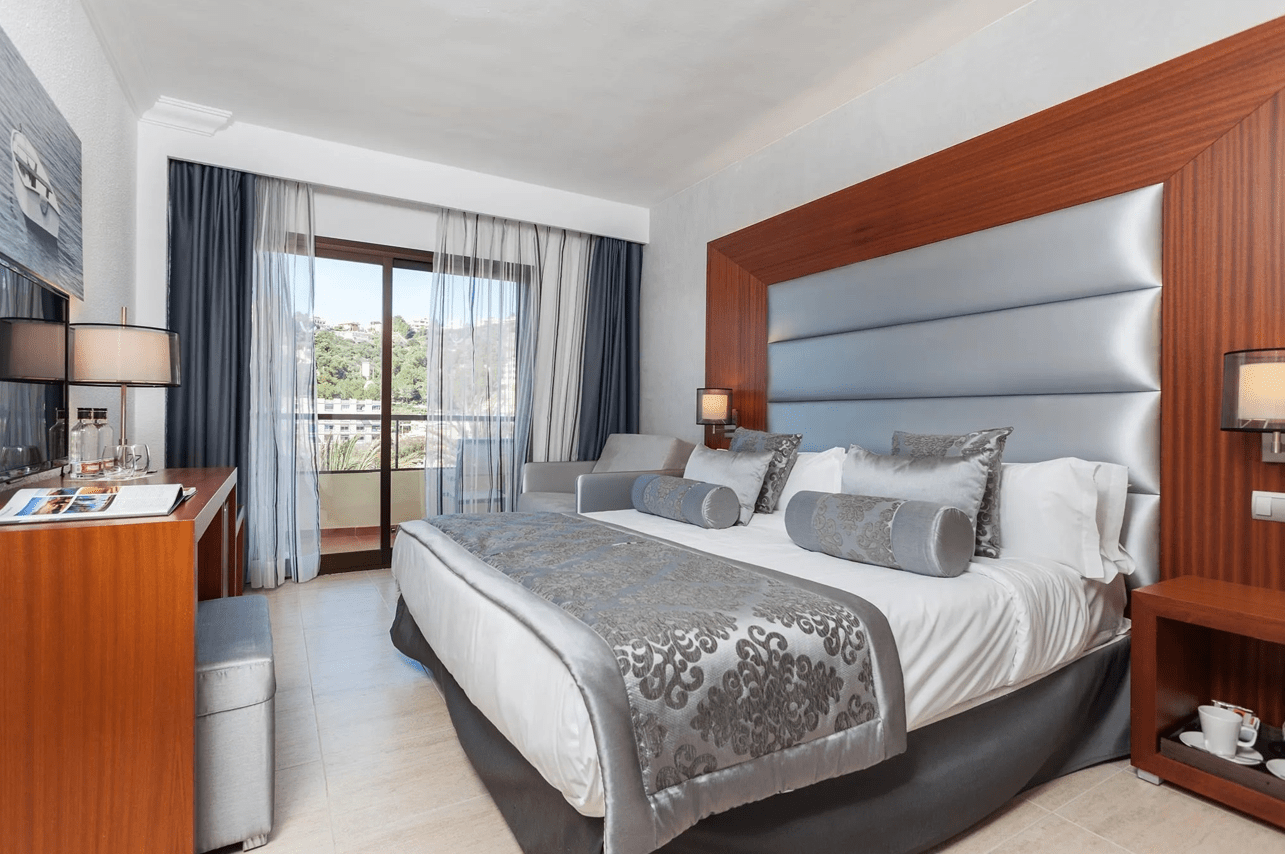 Hotel Zafiro Rey Don Jaime