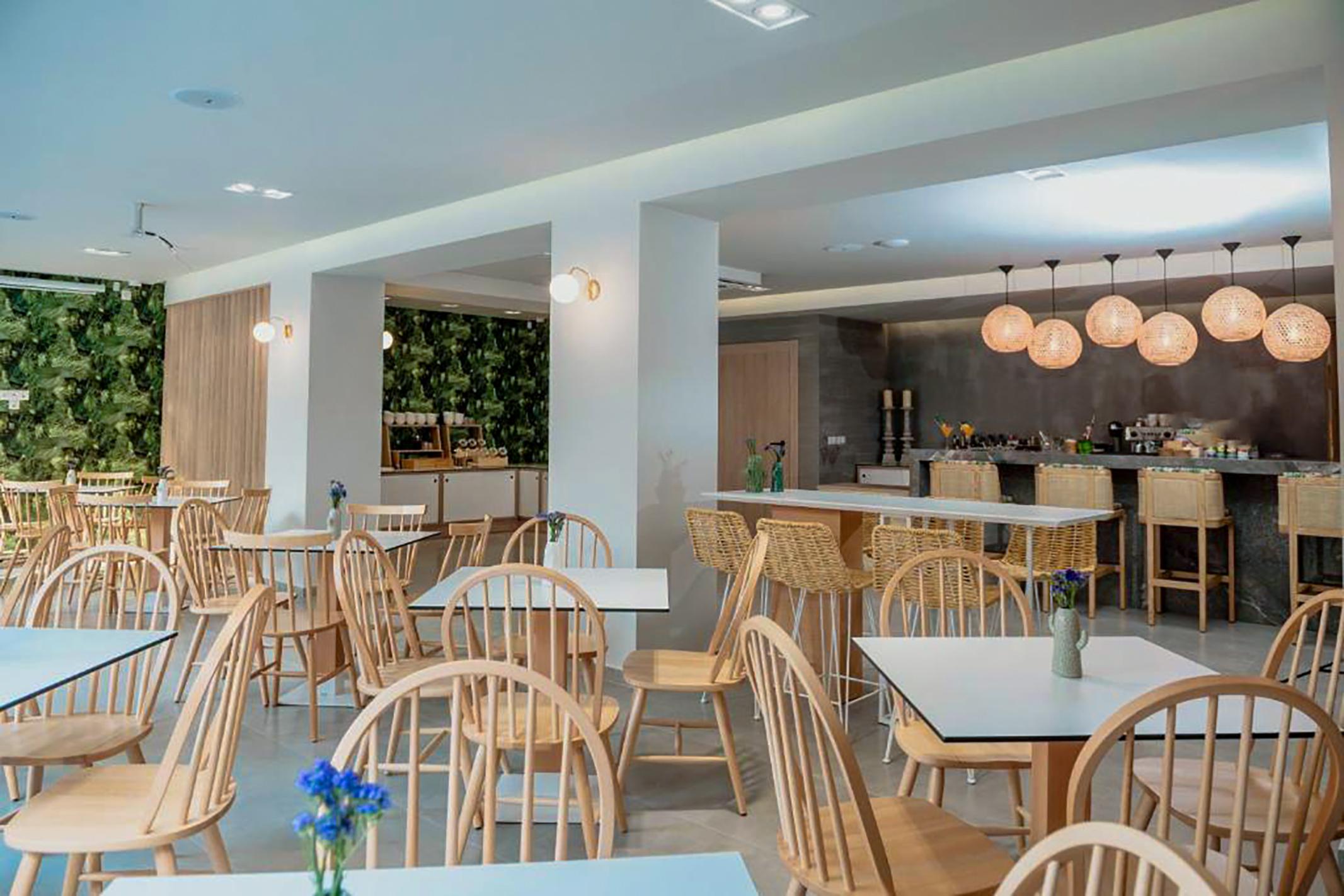 Ammos Beach Seaside Luxury Suites