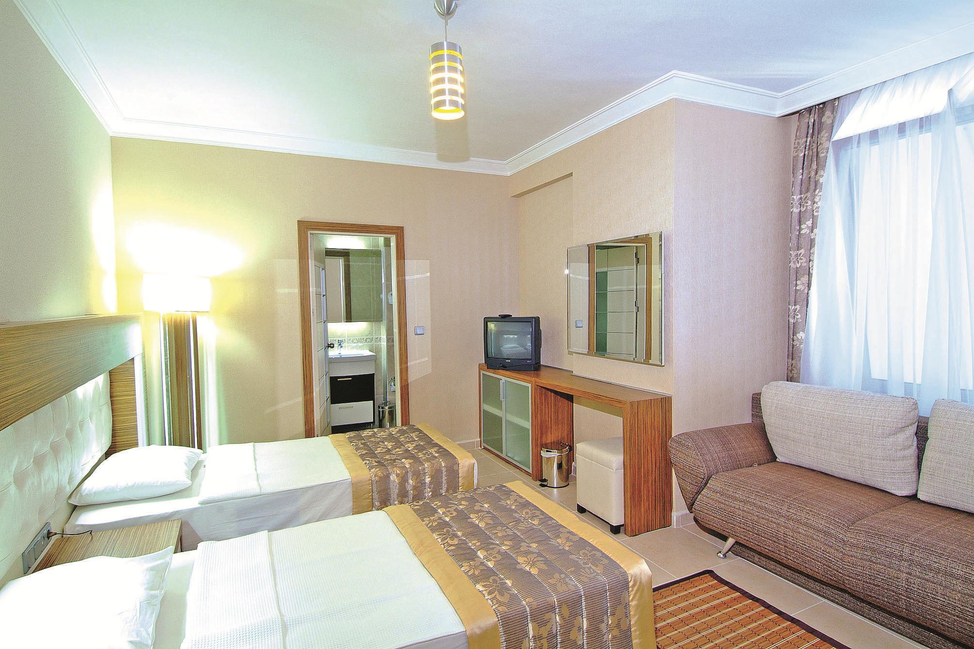 Hotel Grand Zaman Garden