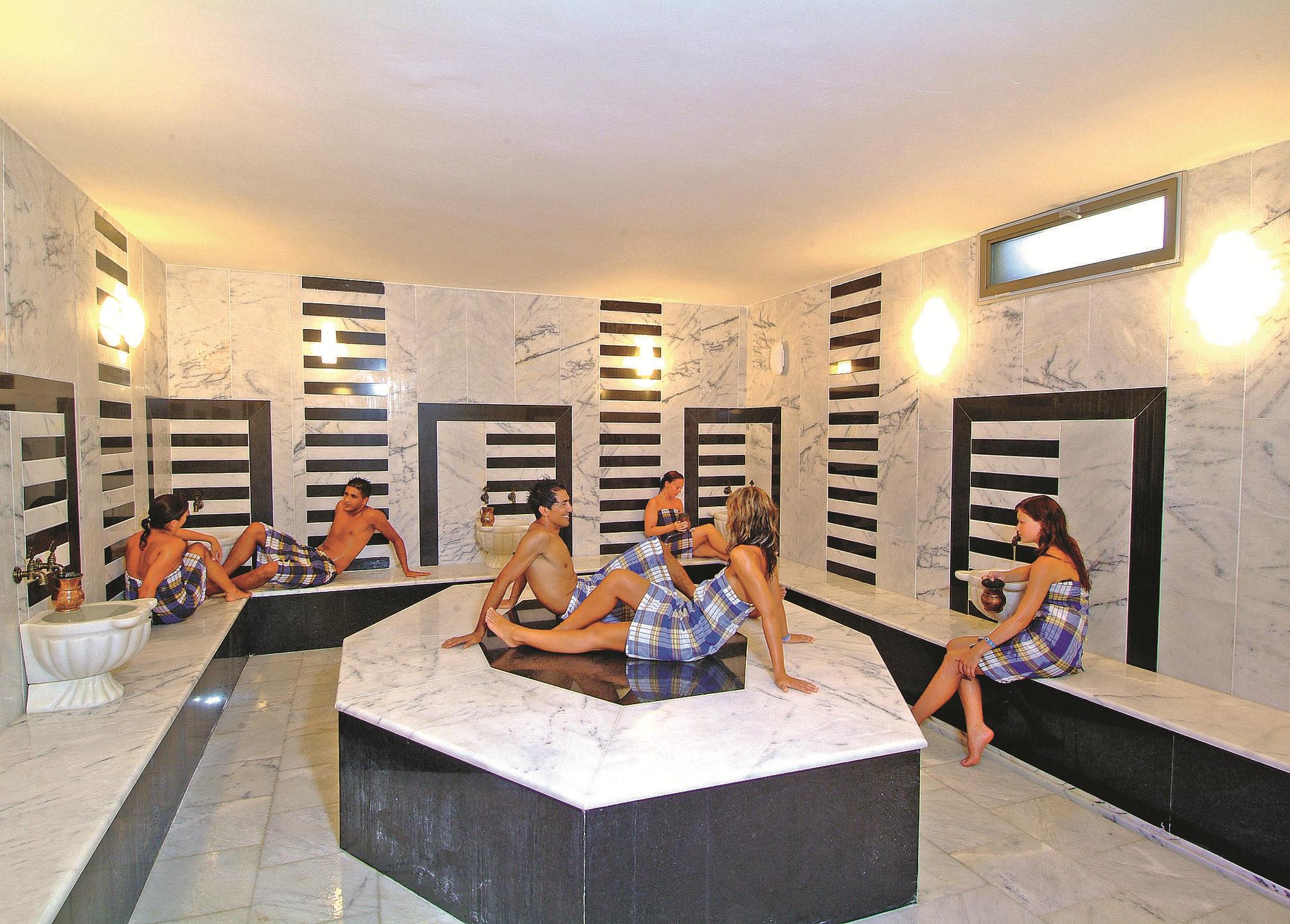 Hotel Grand Zaman Garden