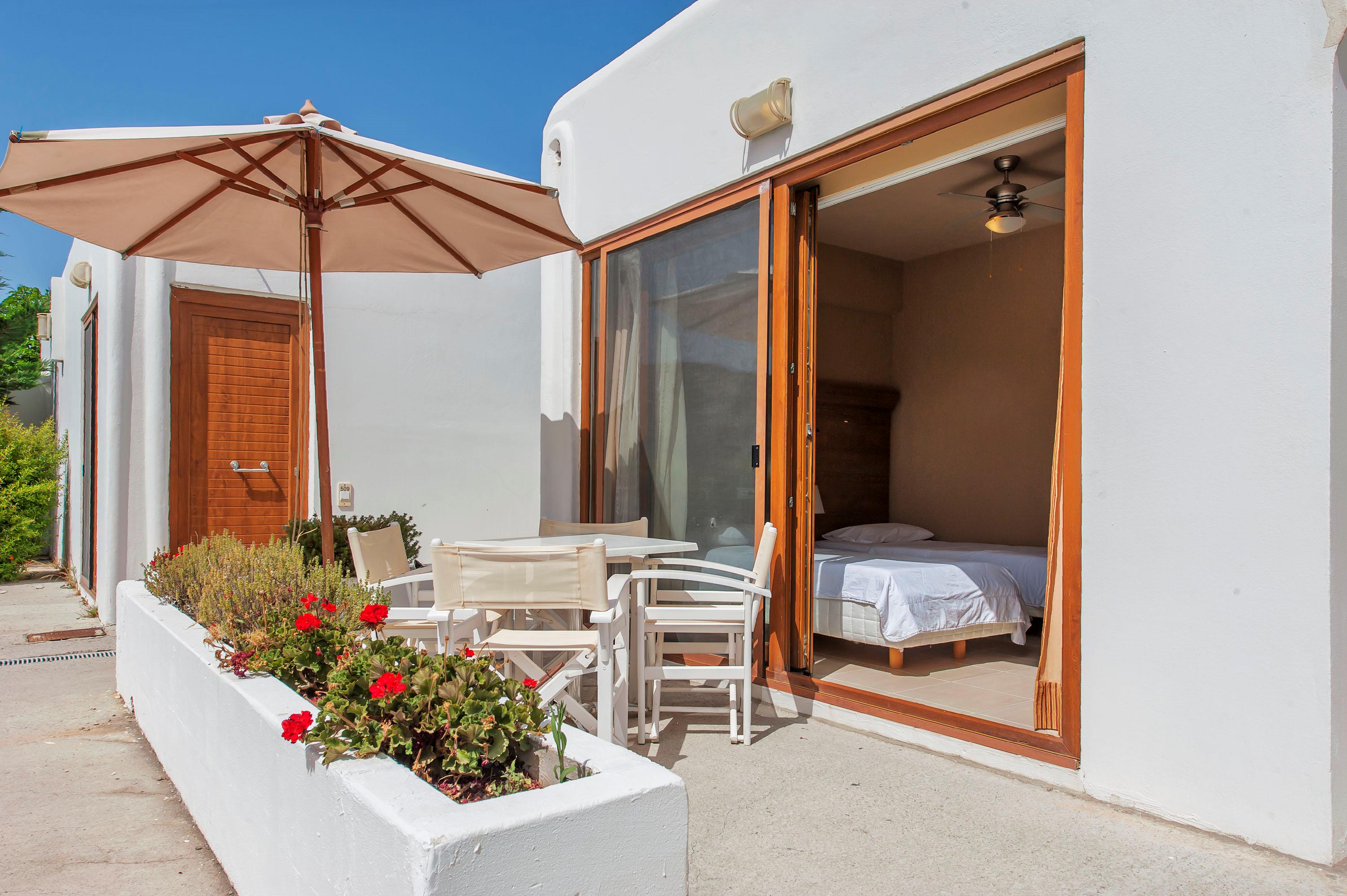 Hotel Valley Village