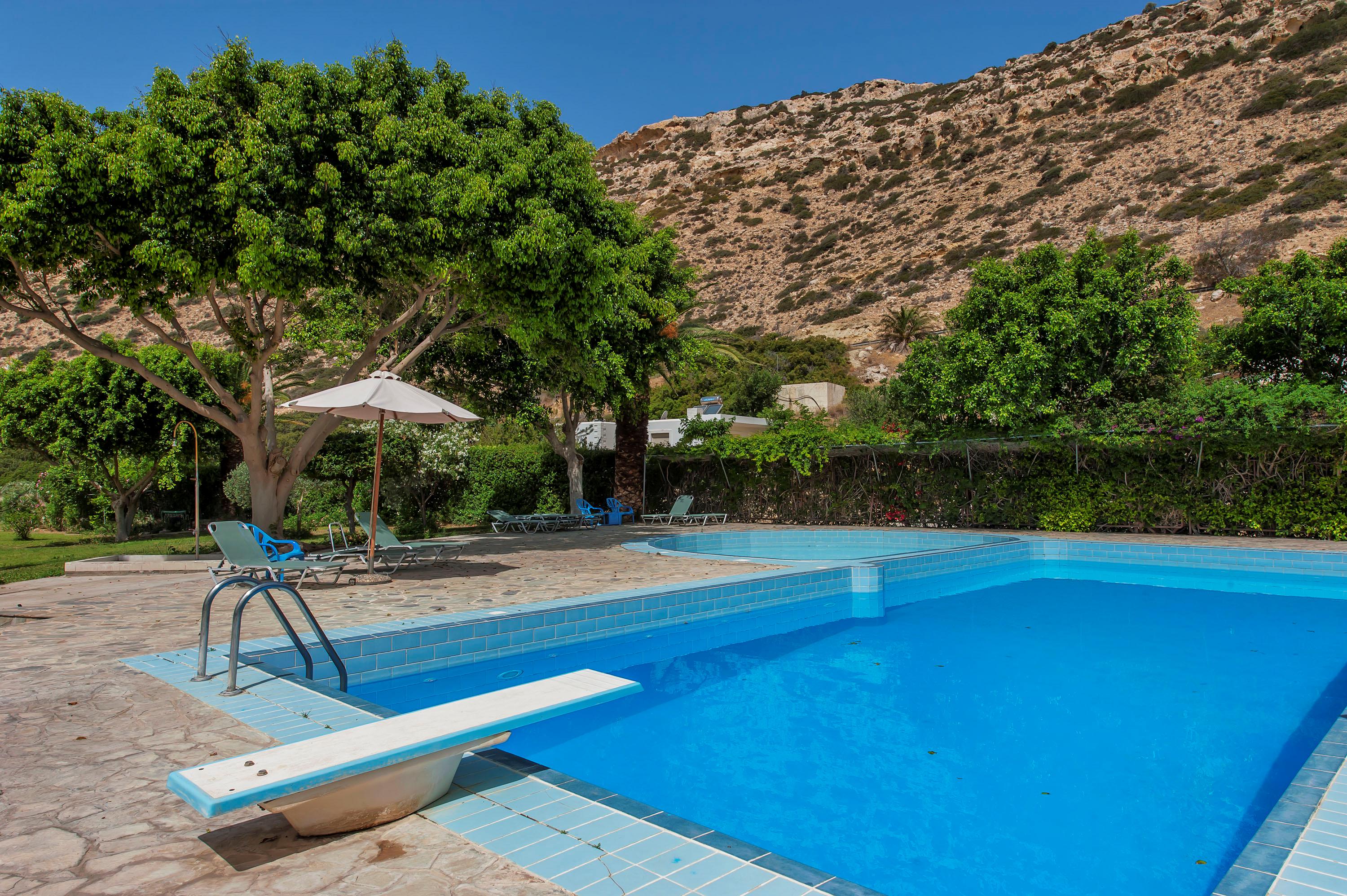 Hotel Valley Village