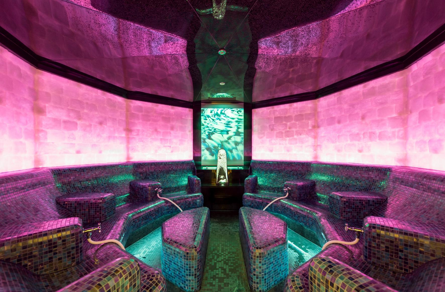 Hotel Aqua Dome Therme