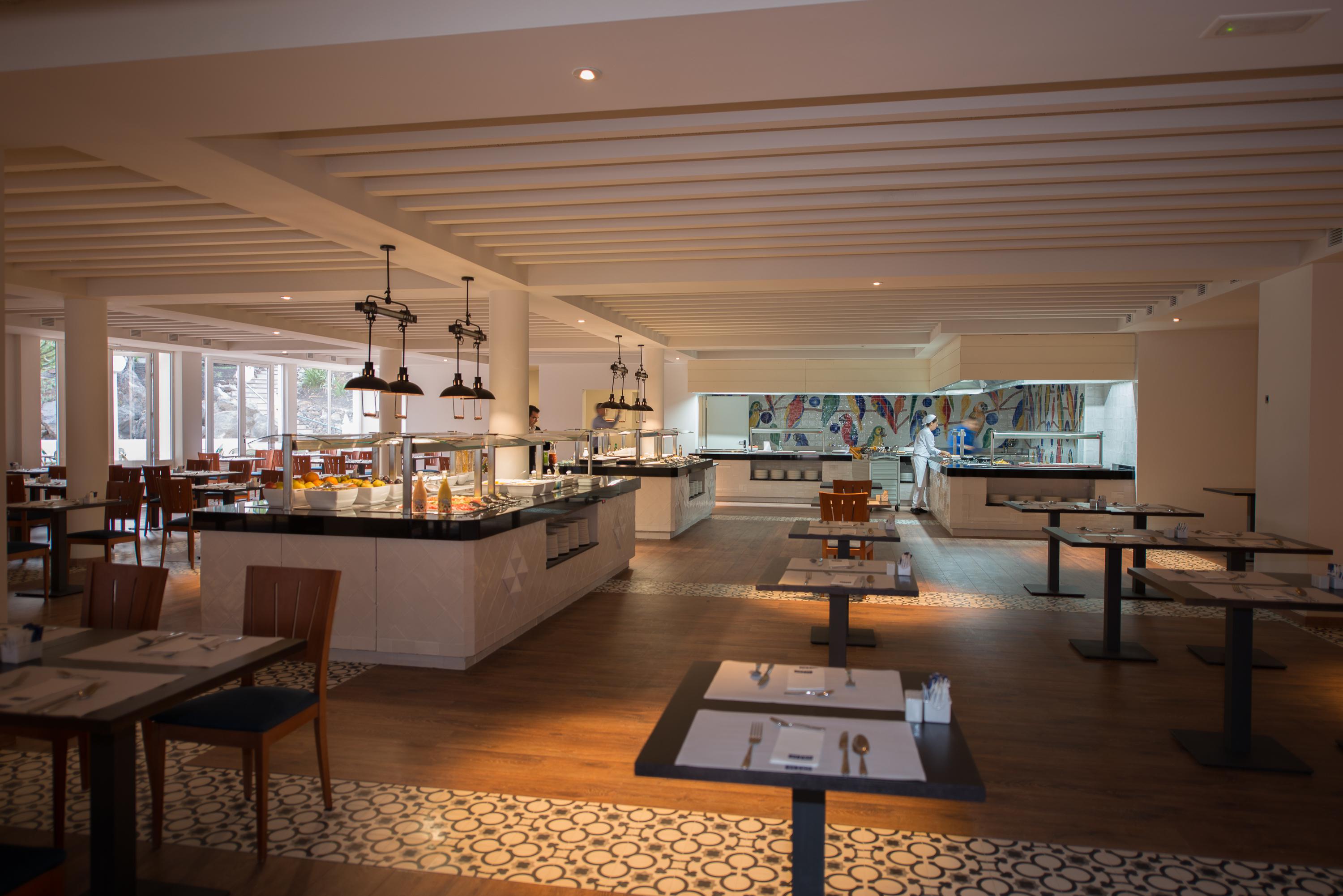 Hotel H10 Ocean Suites