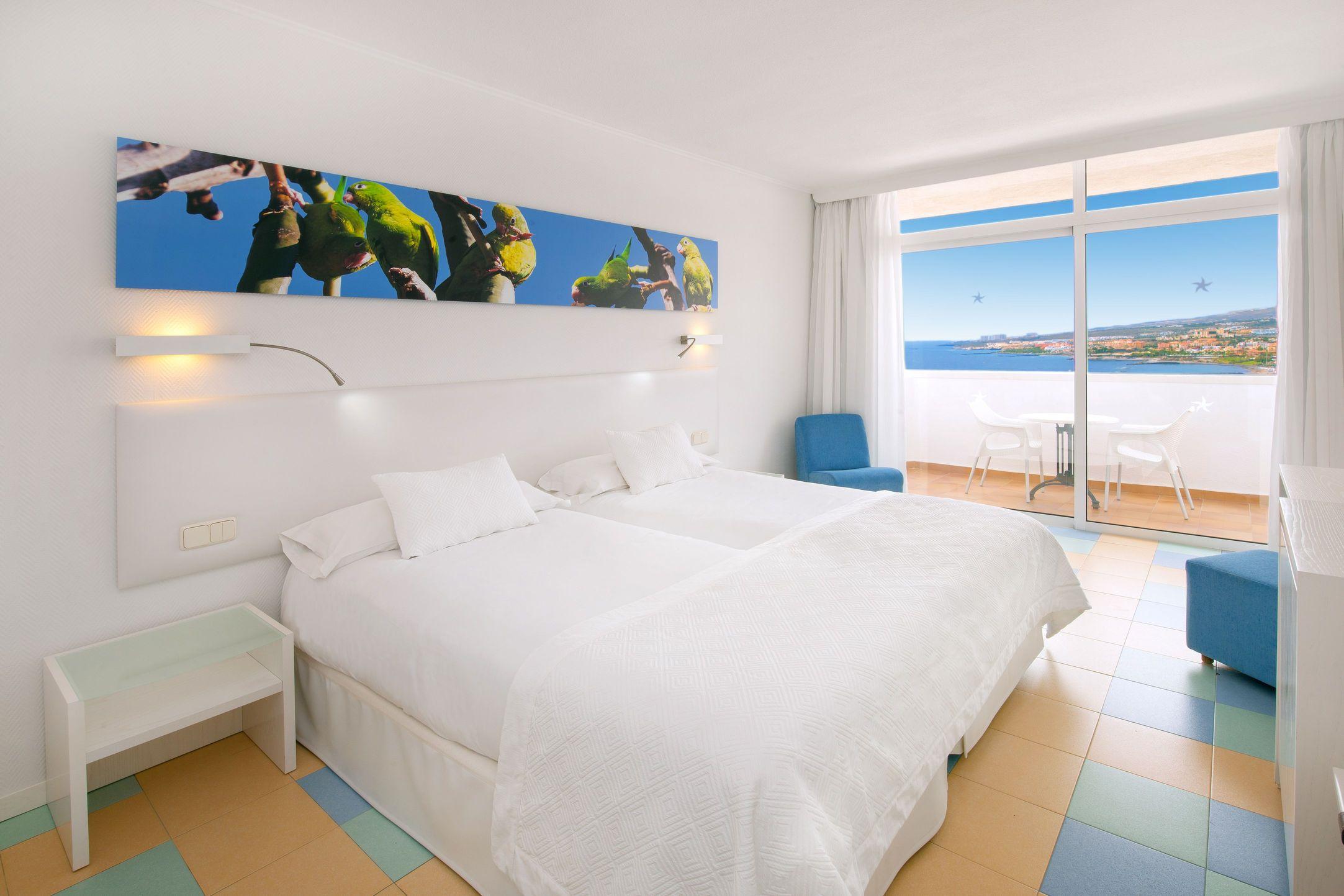 Iberostar Waves Bouganville Playa