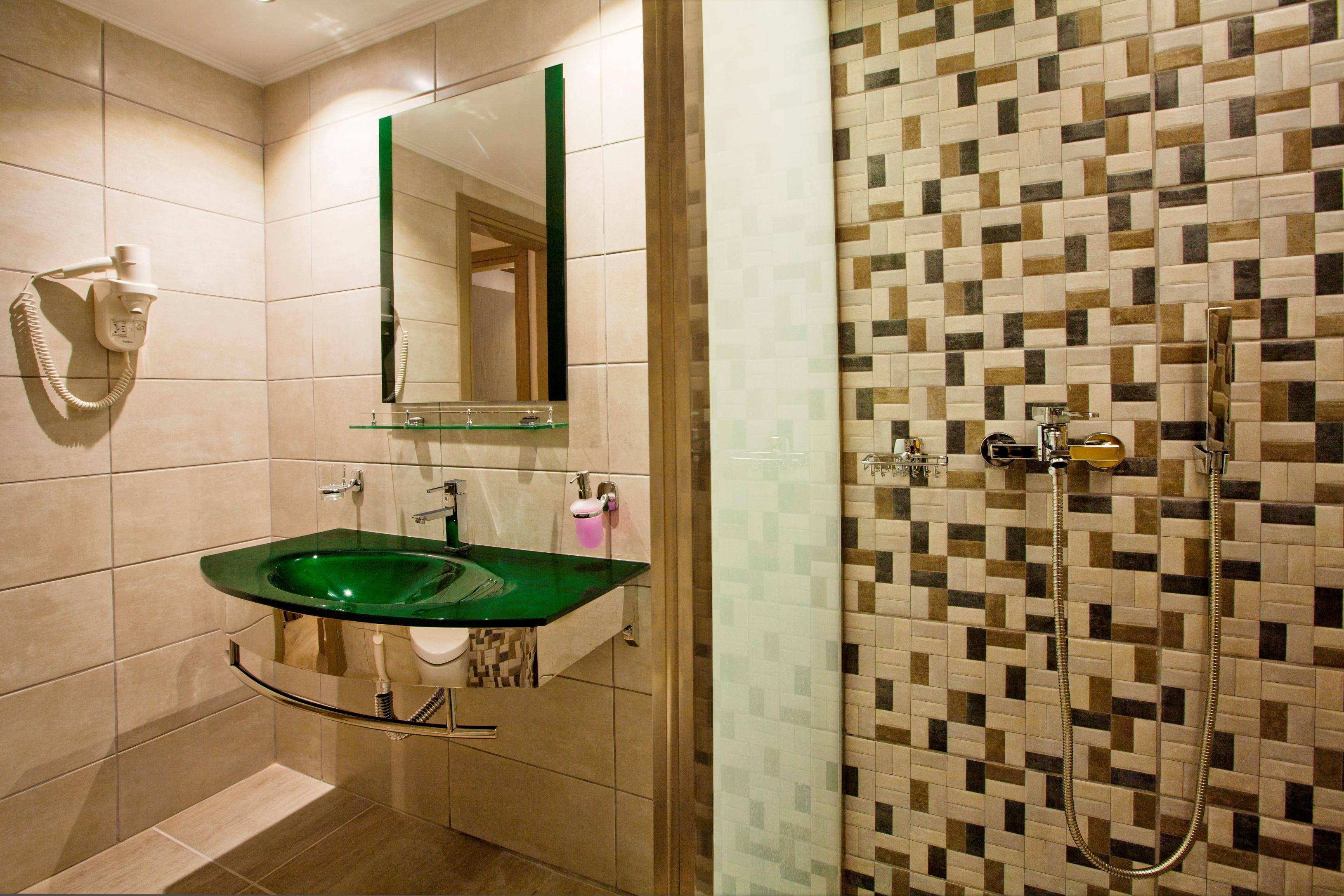 Hotel Alexandra Beach