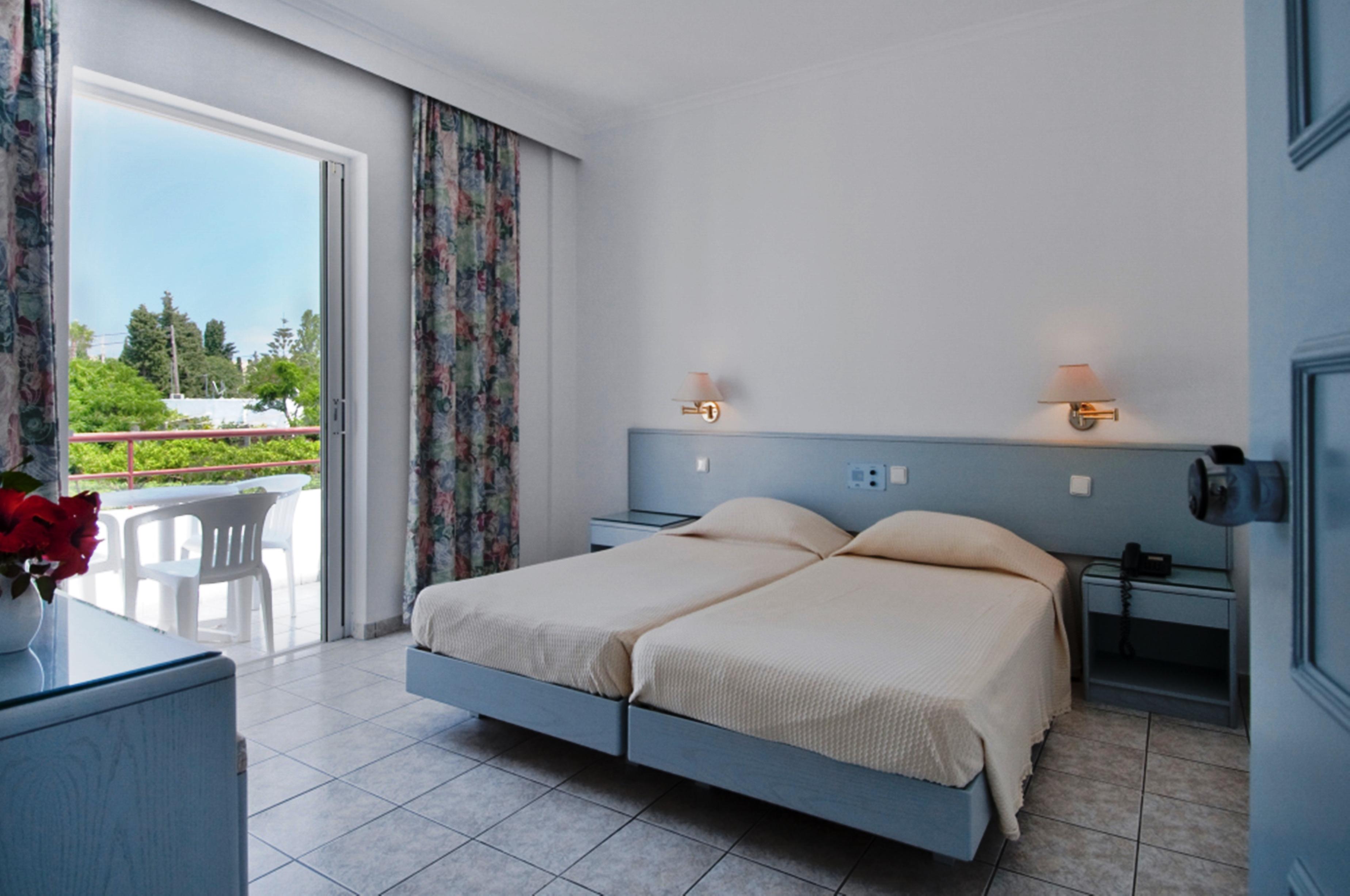 Hotel Alexandra Beach