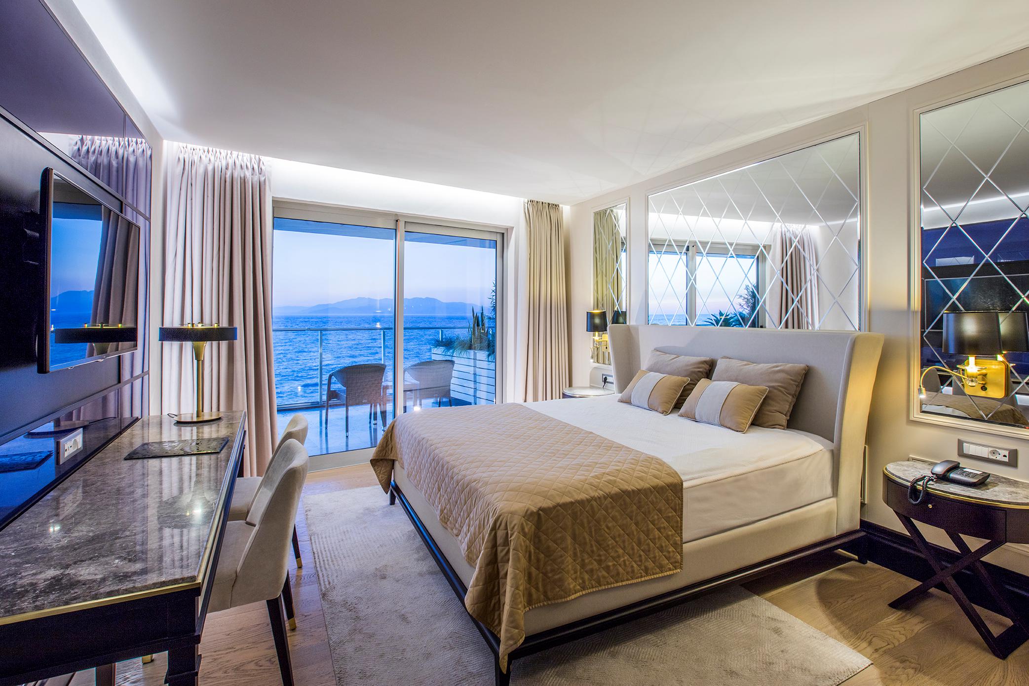 Hotel Charisma de Luxe