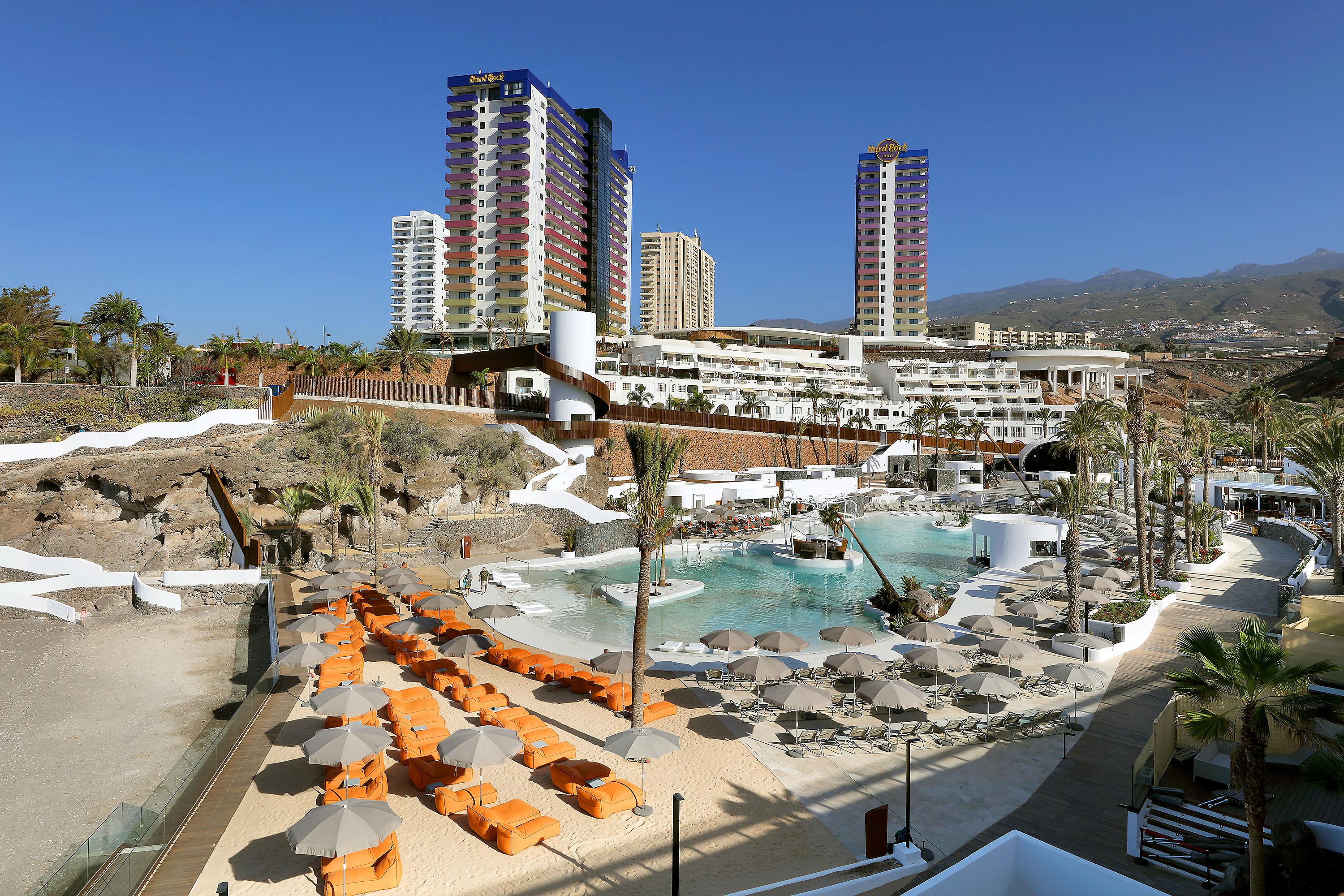 Hard Rock Hotel Tenerife - logies & ontbijt
