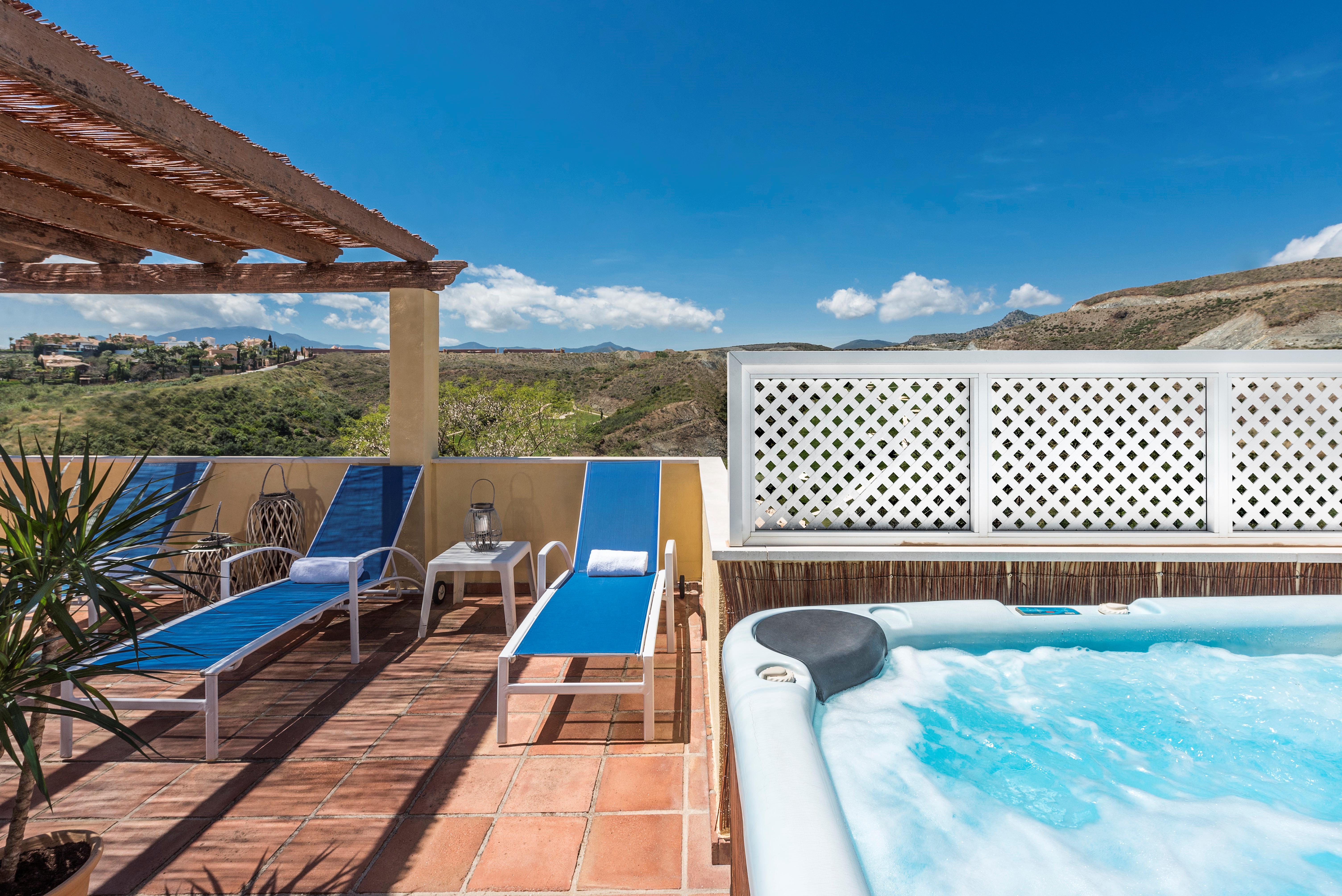 AT Colina del Paraiso - inclusief huurauto