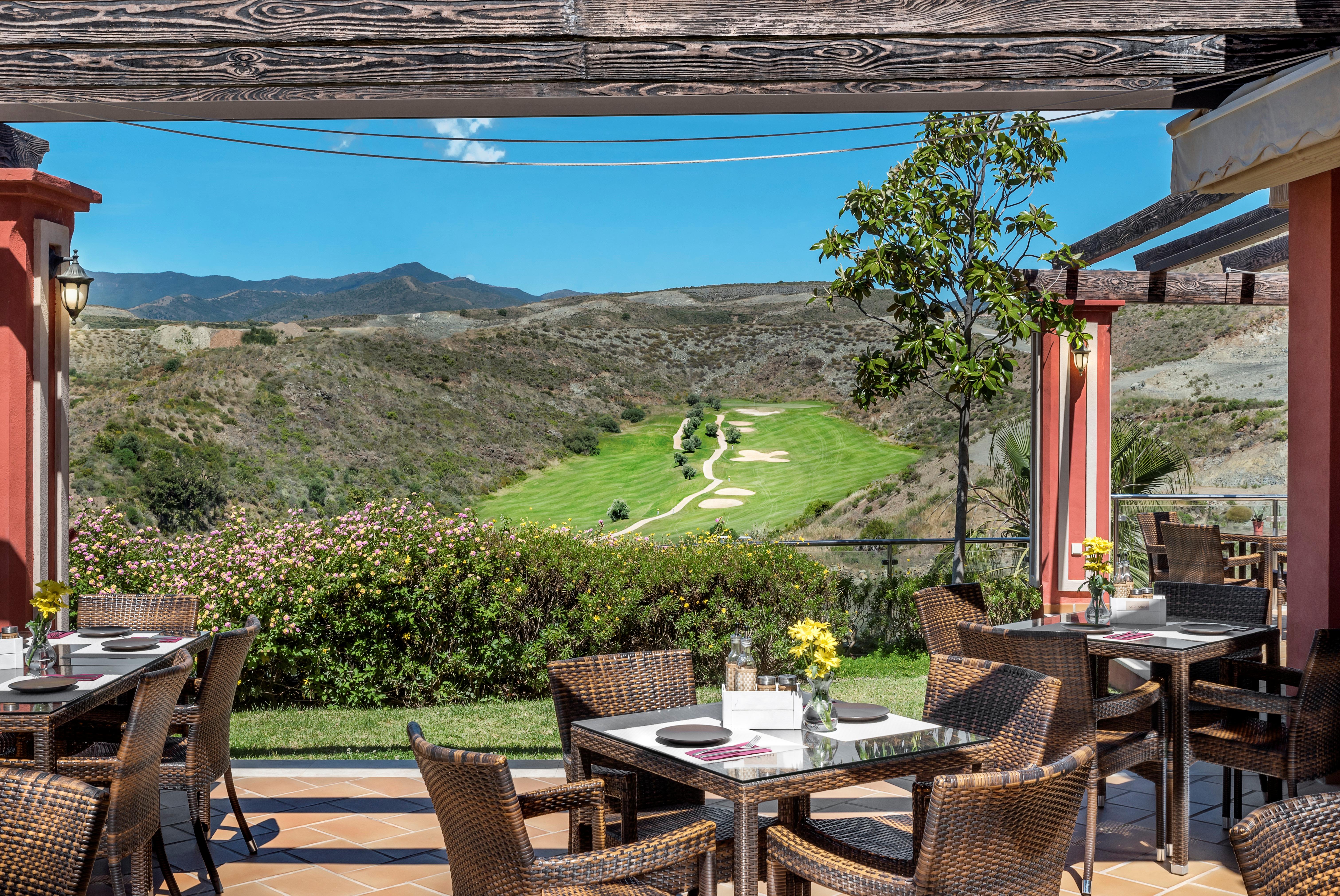 AT Colina del Paraiso - inclusief huurauto