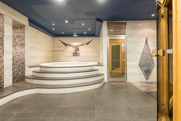 P&V Residence Pas de la Casa Alaska