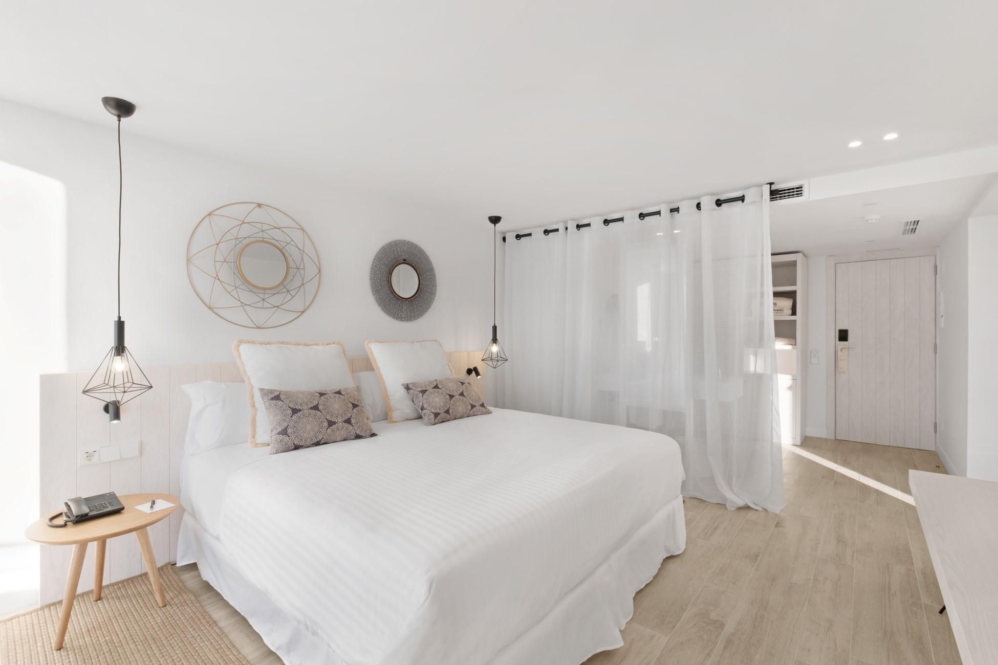 Barcelo Portinatx - adults only