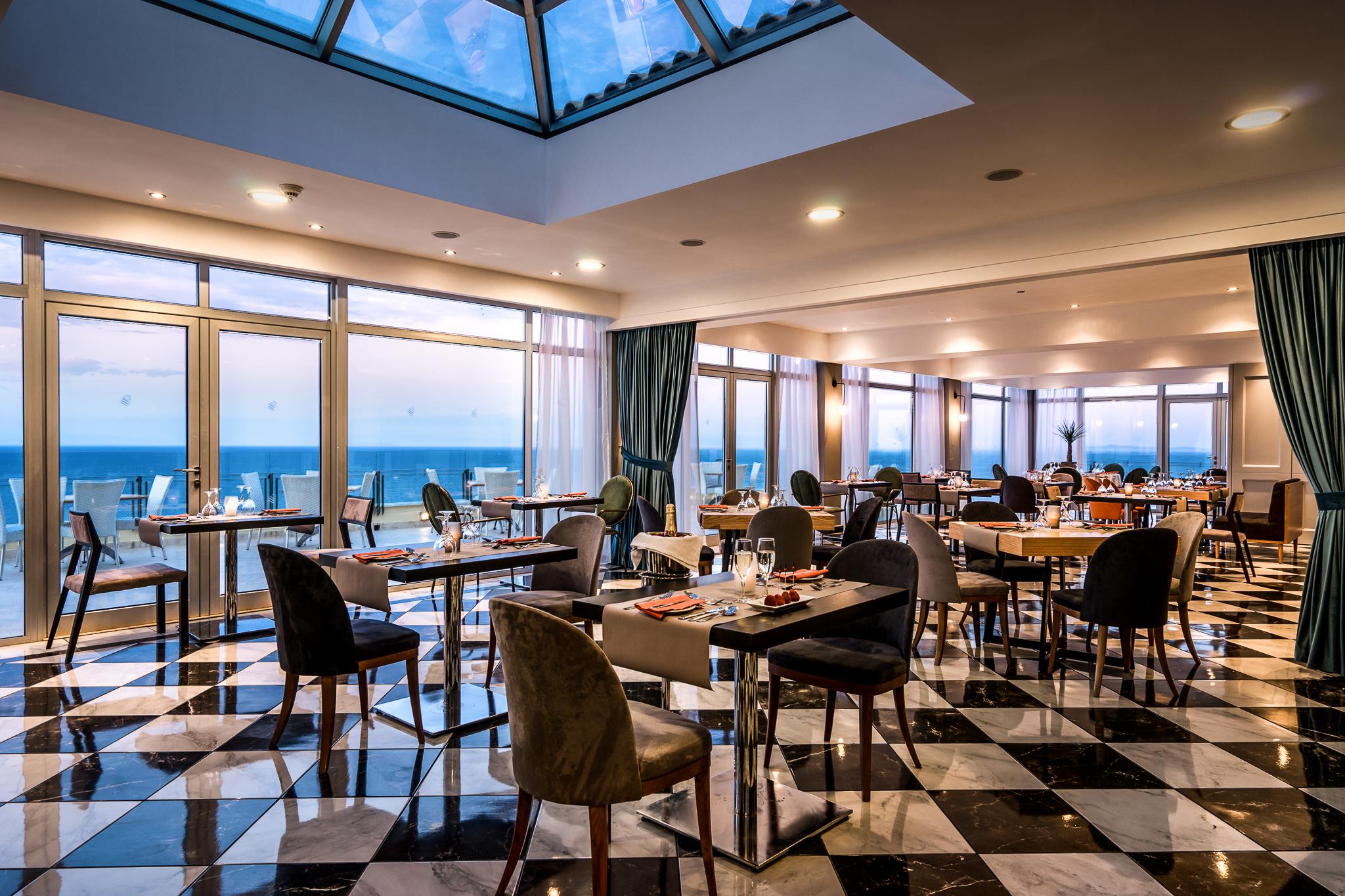 Hotel Louis Apostolata Island Resort & Spa