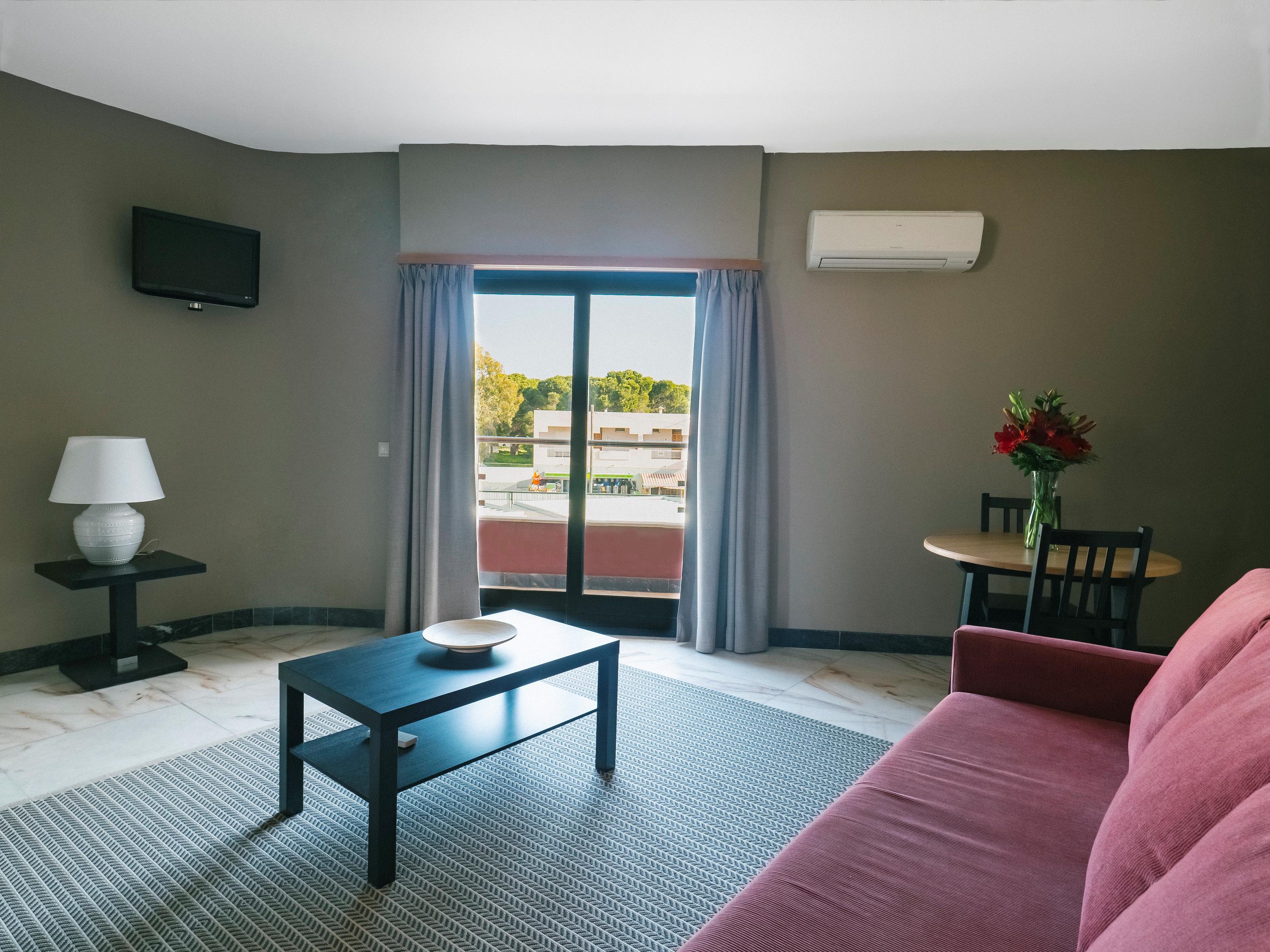 Topazio Vibe Beach Hotel & Apartments - Appartementen (Adults only 18+)