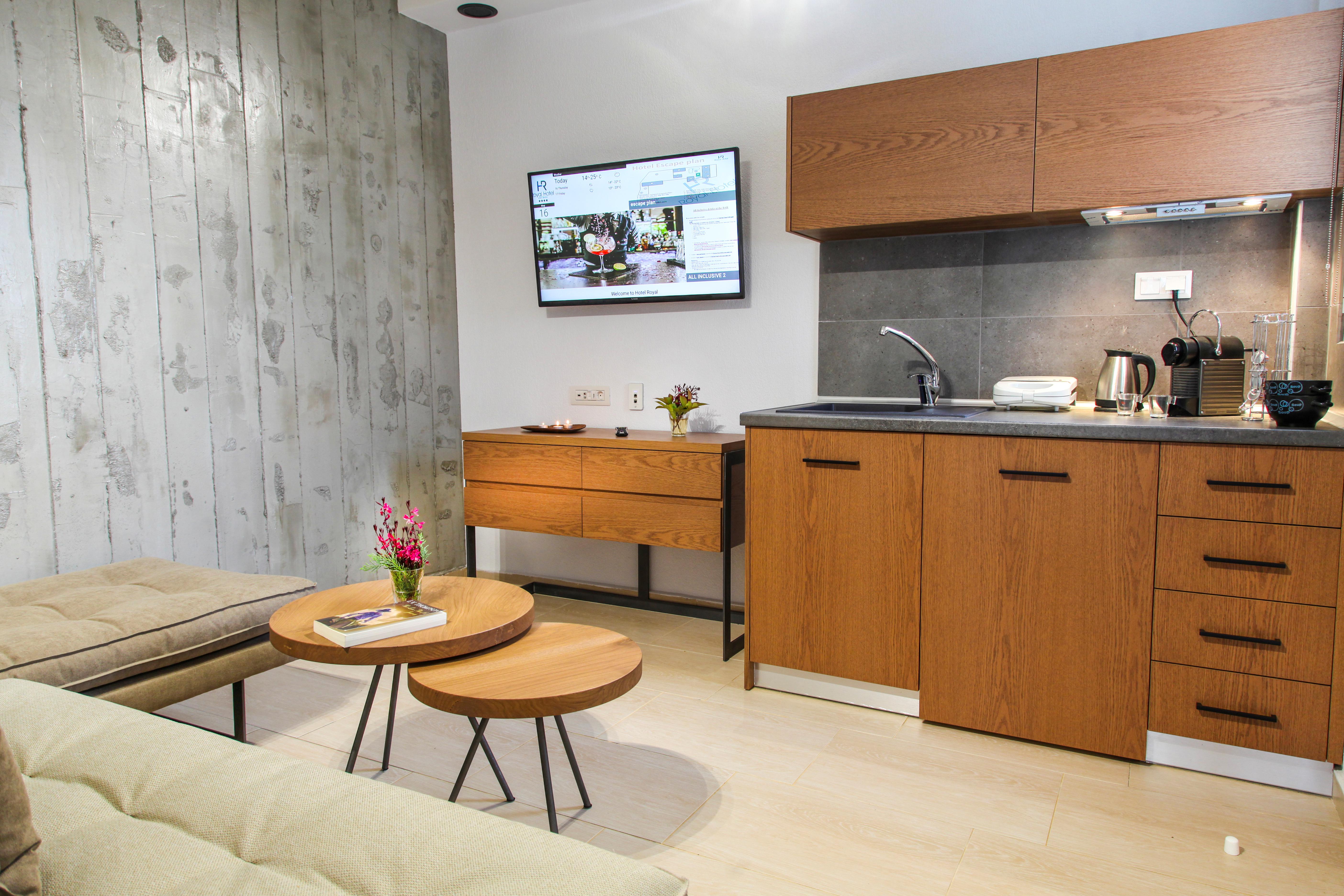 Royal Hotel & Suites - all inclusive