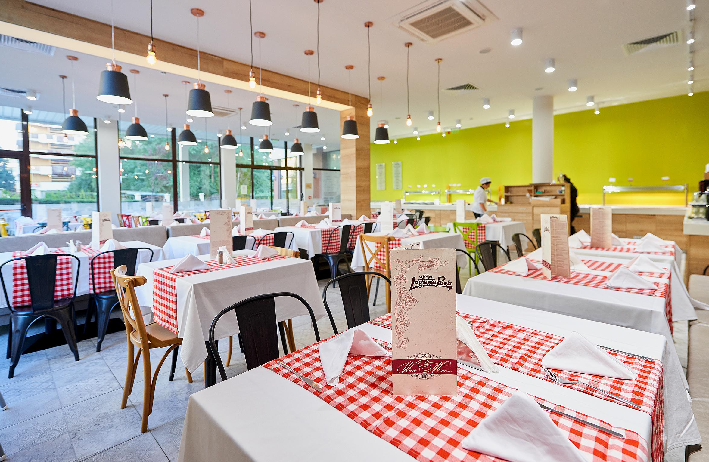 Hotel Laguna Park & Aqua Club