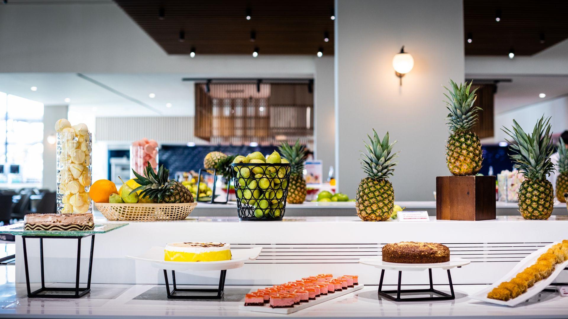 Hotel Louis Phaethon Beach