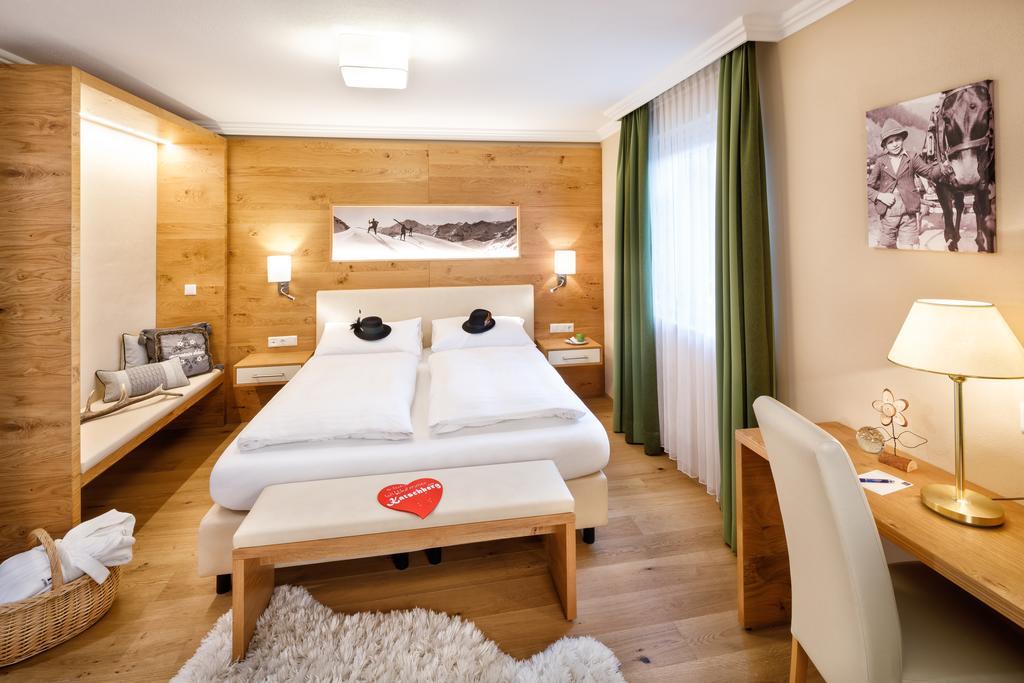 Familien-Erlebnishotel Hinteregger