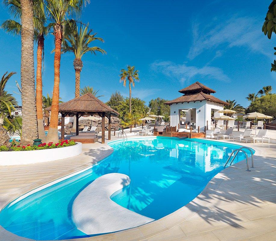 Hotel H10 White Suites - adults only