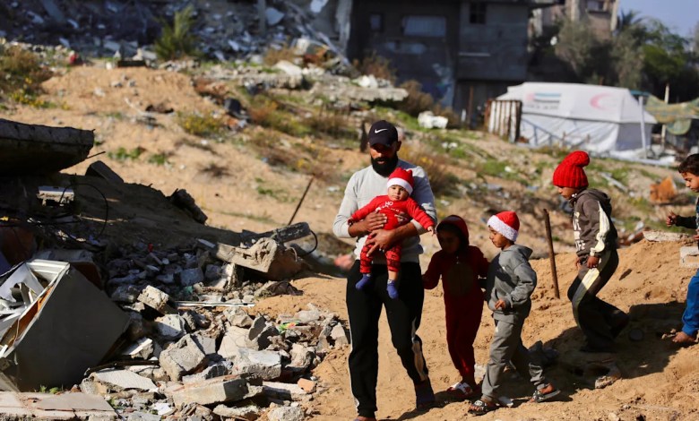 Israeli forces kill Palestinian in Gaza, carry out raids across West Bank Israeli forces kill Palestinian in Gaza, carry out raids across West Bank