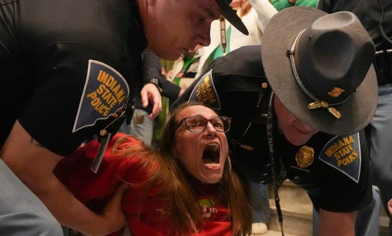 IndyStar photojournalists share their best news photos from 2025 IndyStar photojournalists share their best news photos from 2025