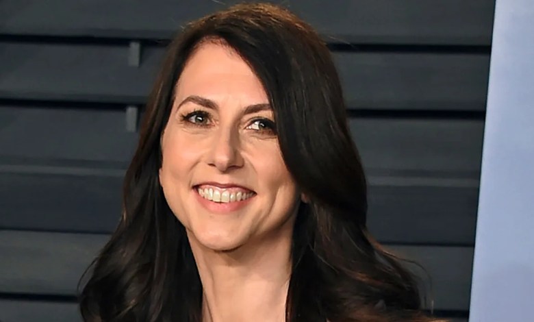 MacKenzie Scott donates million to Robeson Community College, largest gift in its history MacKenzie Scott donates million to Robeson Community College, largest gift in its history