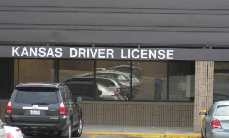 Two transgender men sue Kansas government over law voiding driver’s licenses Two transgender men sue Kansas government over law voiding driver’s licenses